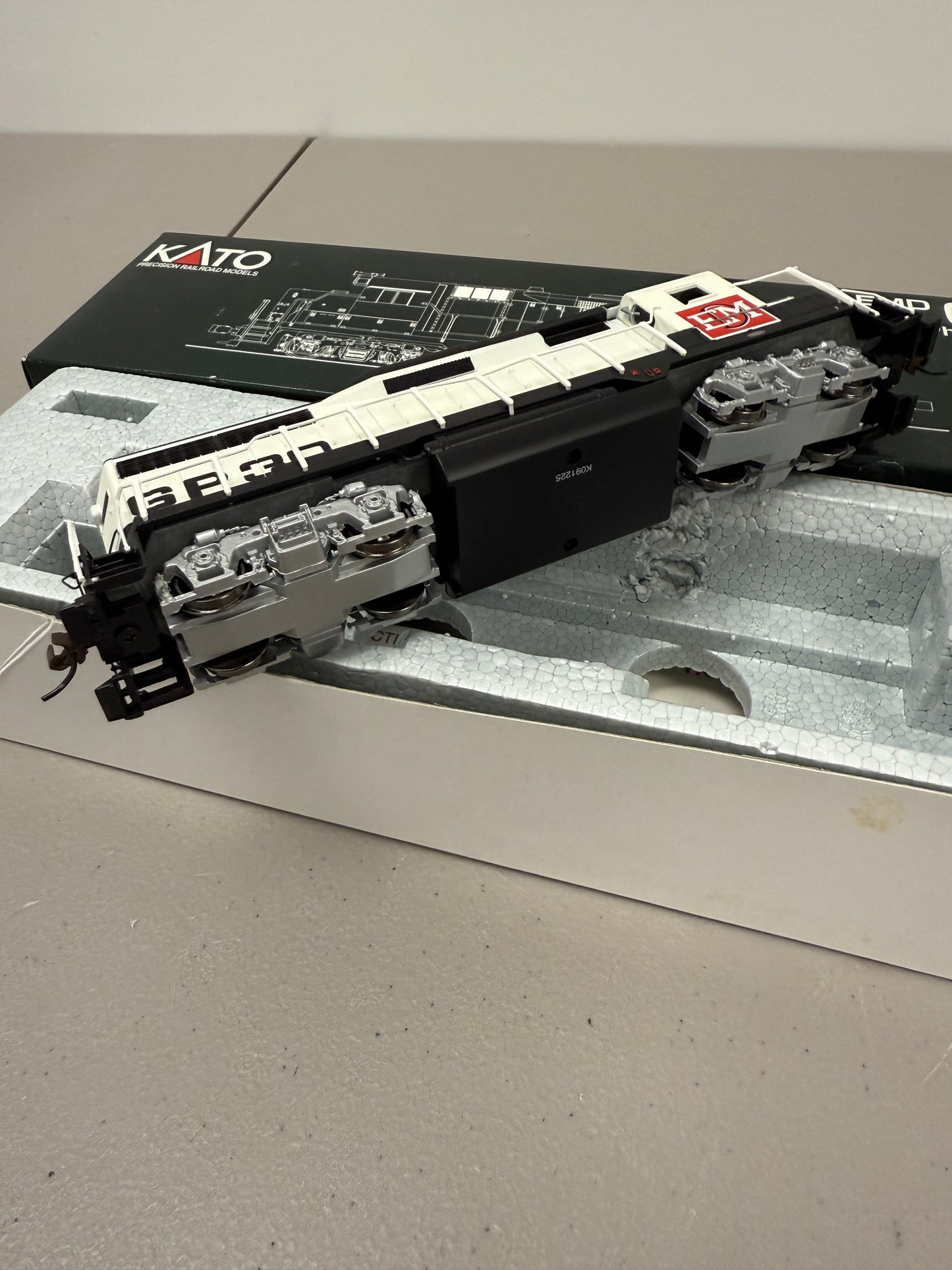 Kato EMD GP30 EMD GM 1965 Demo Custom By Southern Tier Modelworks