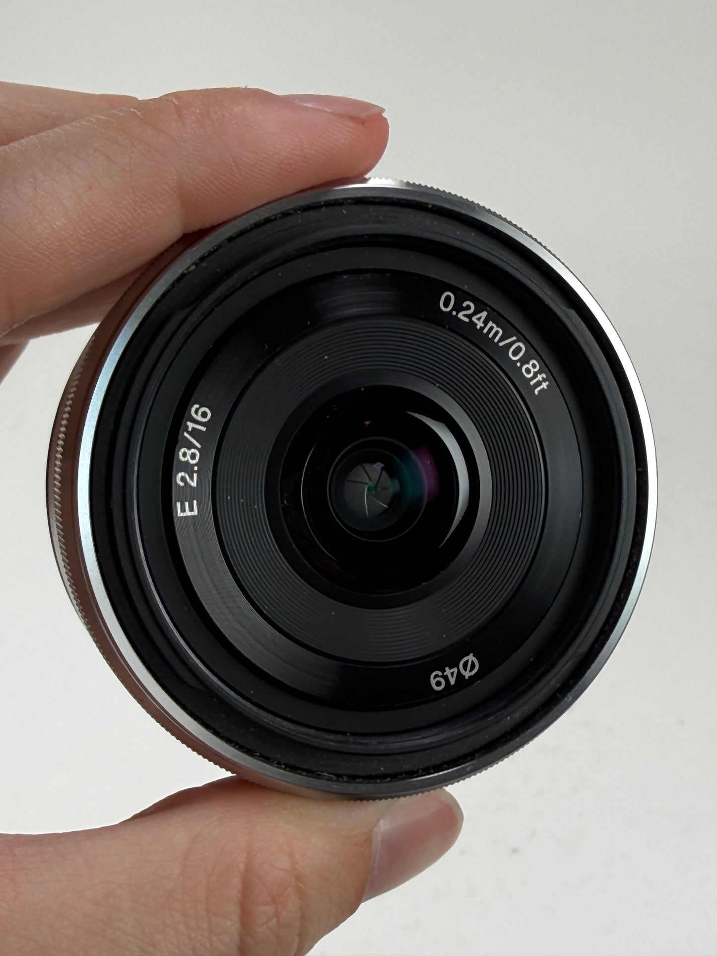 Sony SEL16F28 16mm F2.8 E Mount AF Lens silver