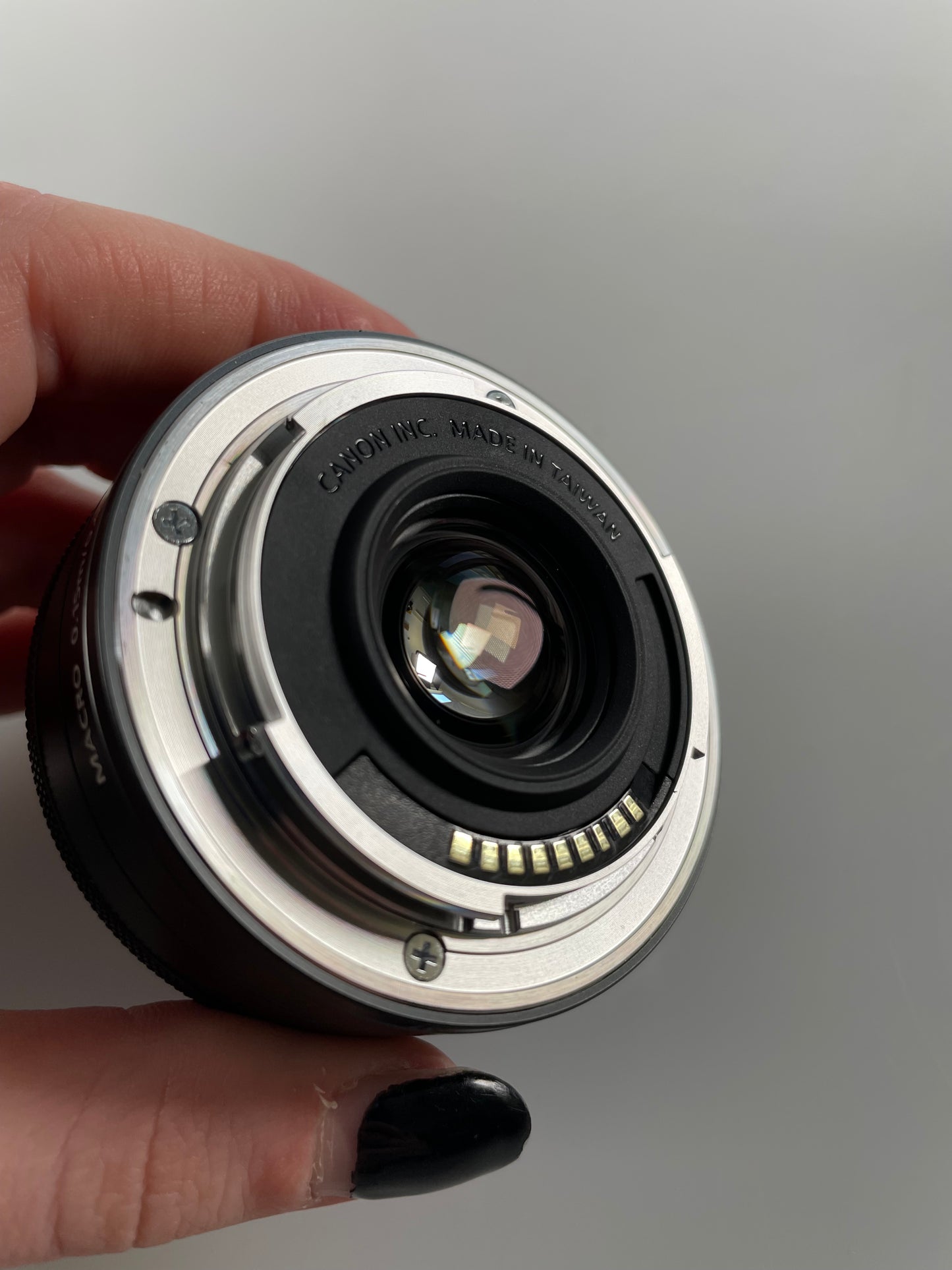 Canon EF-M 22mm F2 STM AF Lens for EOS M Mount