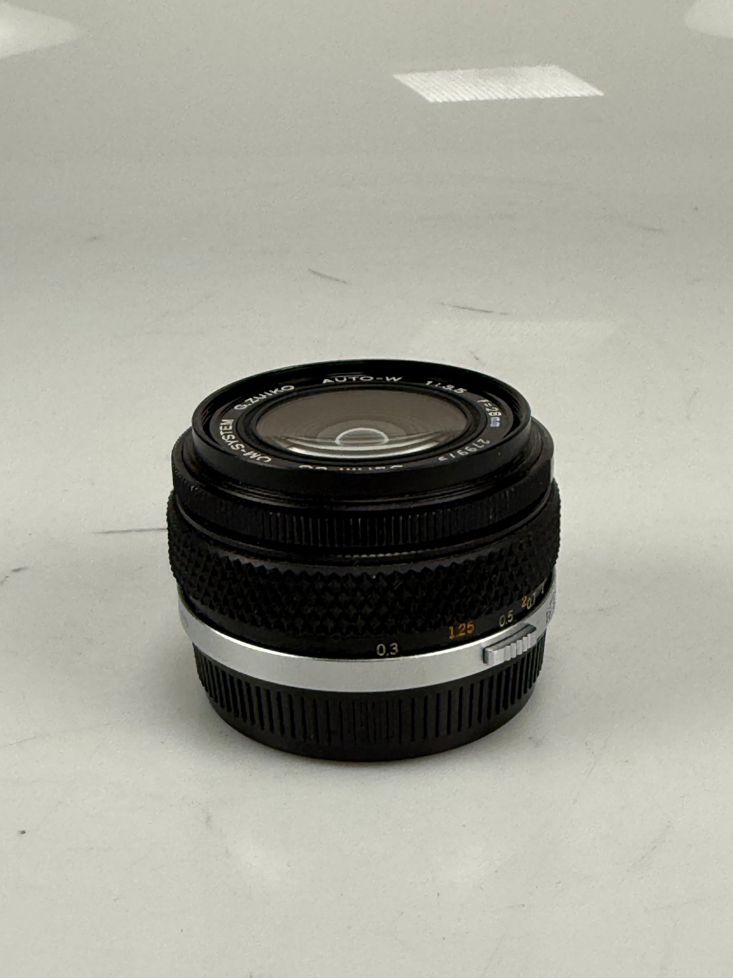 Olympus OM-System Zuiko Auto W 28mm f3.5 MF lens