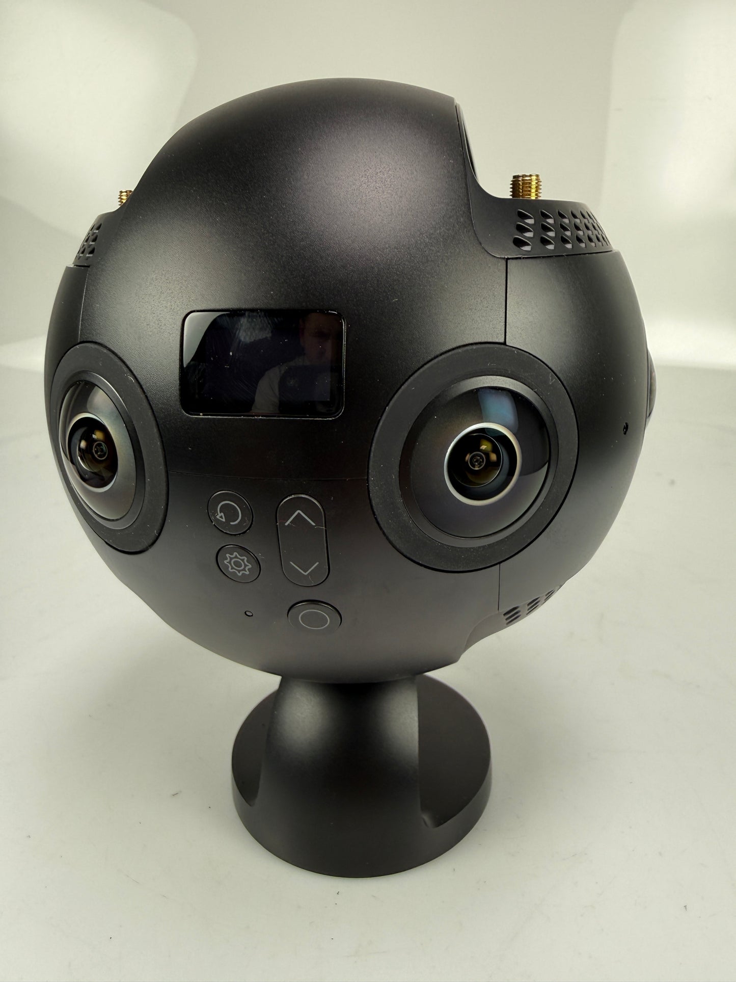 INSTA360 Pro - Spherical 360 8k VR Video Camera - 3 Batteries Tested, case