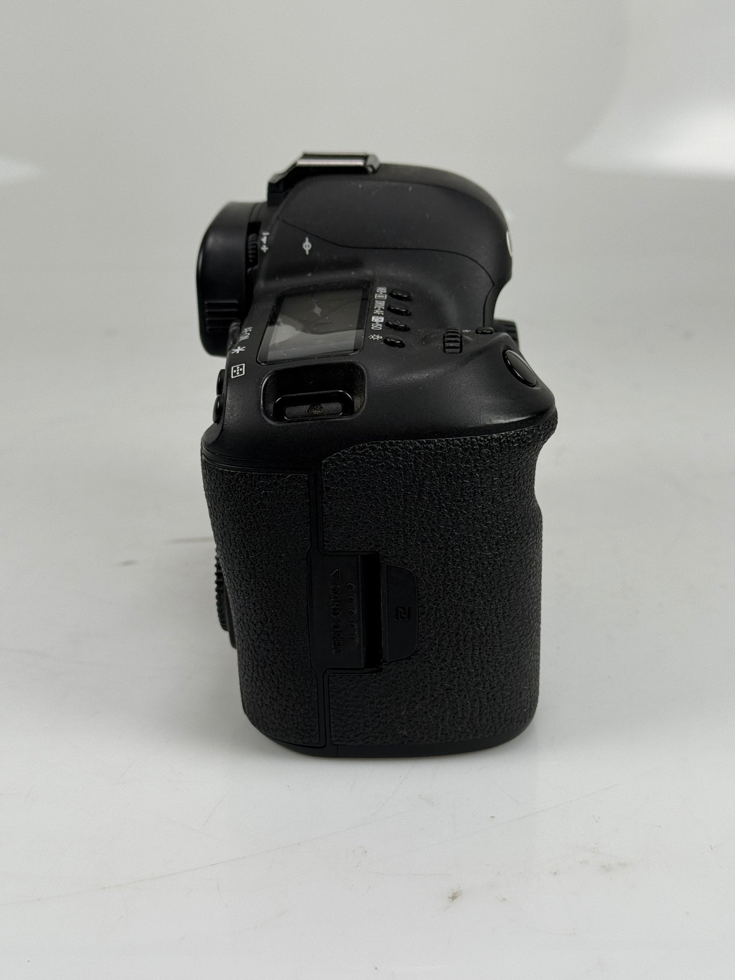 Canon EOS 5D Mark IV 30.4MP Digital SLR Camera Body