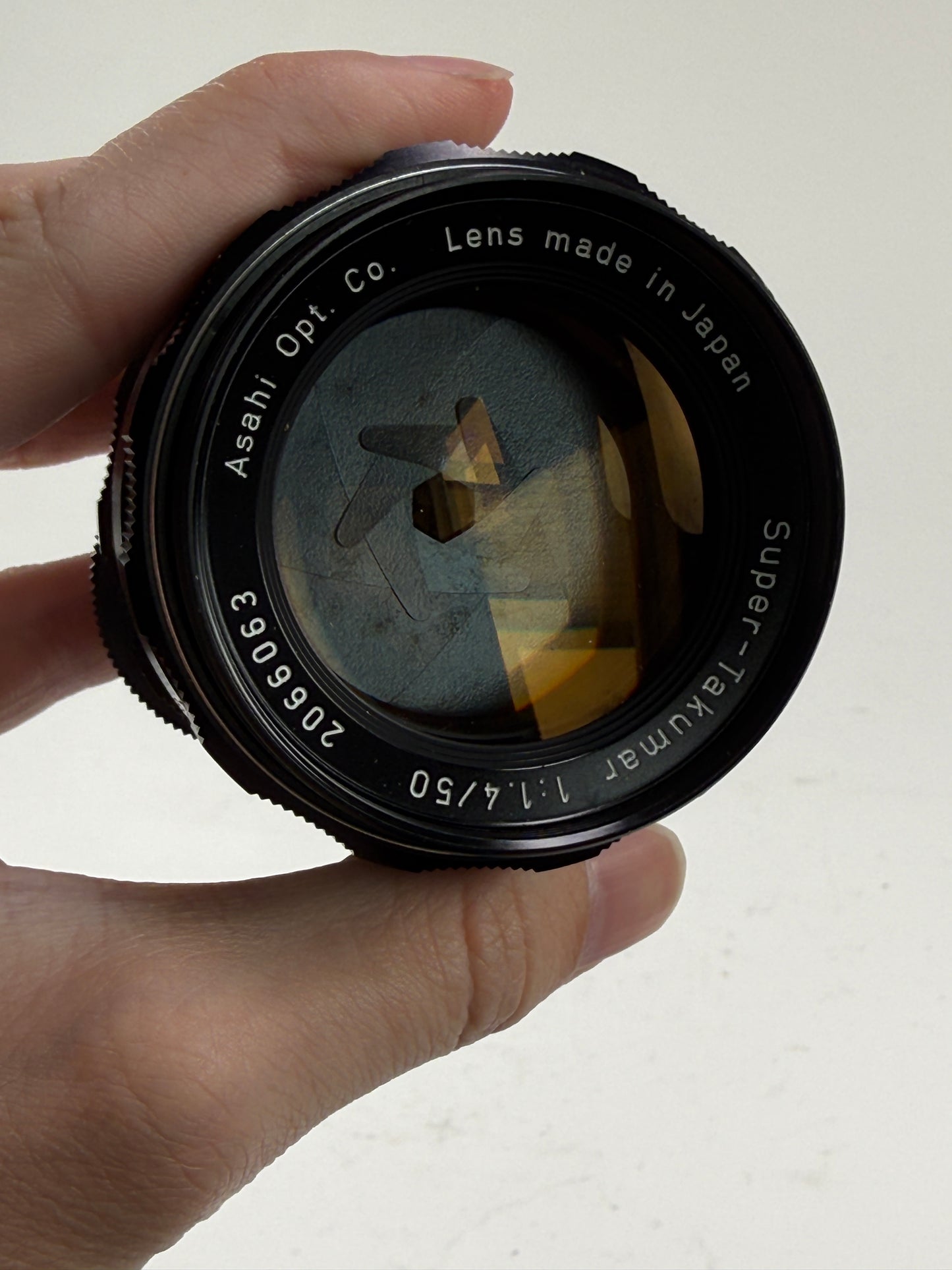 Asahi Pentax Super Multi Coated Takumar SMC 50mm f1.4 lens M42