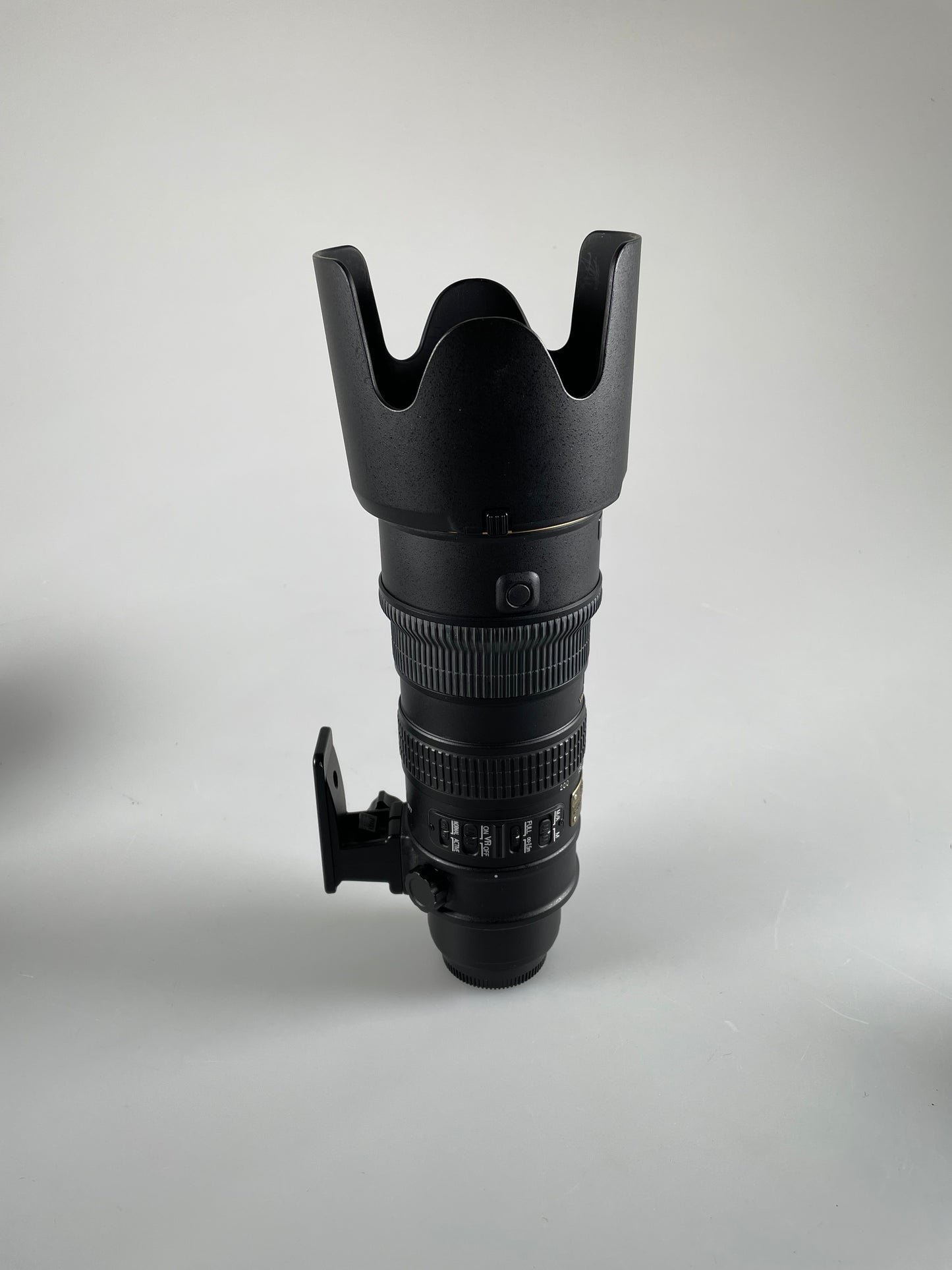 Nikon Nikkor AF-S 70-200mm f2.8 G ED VR Lens