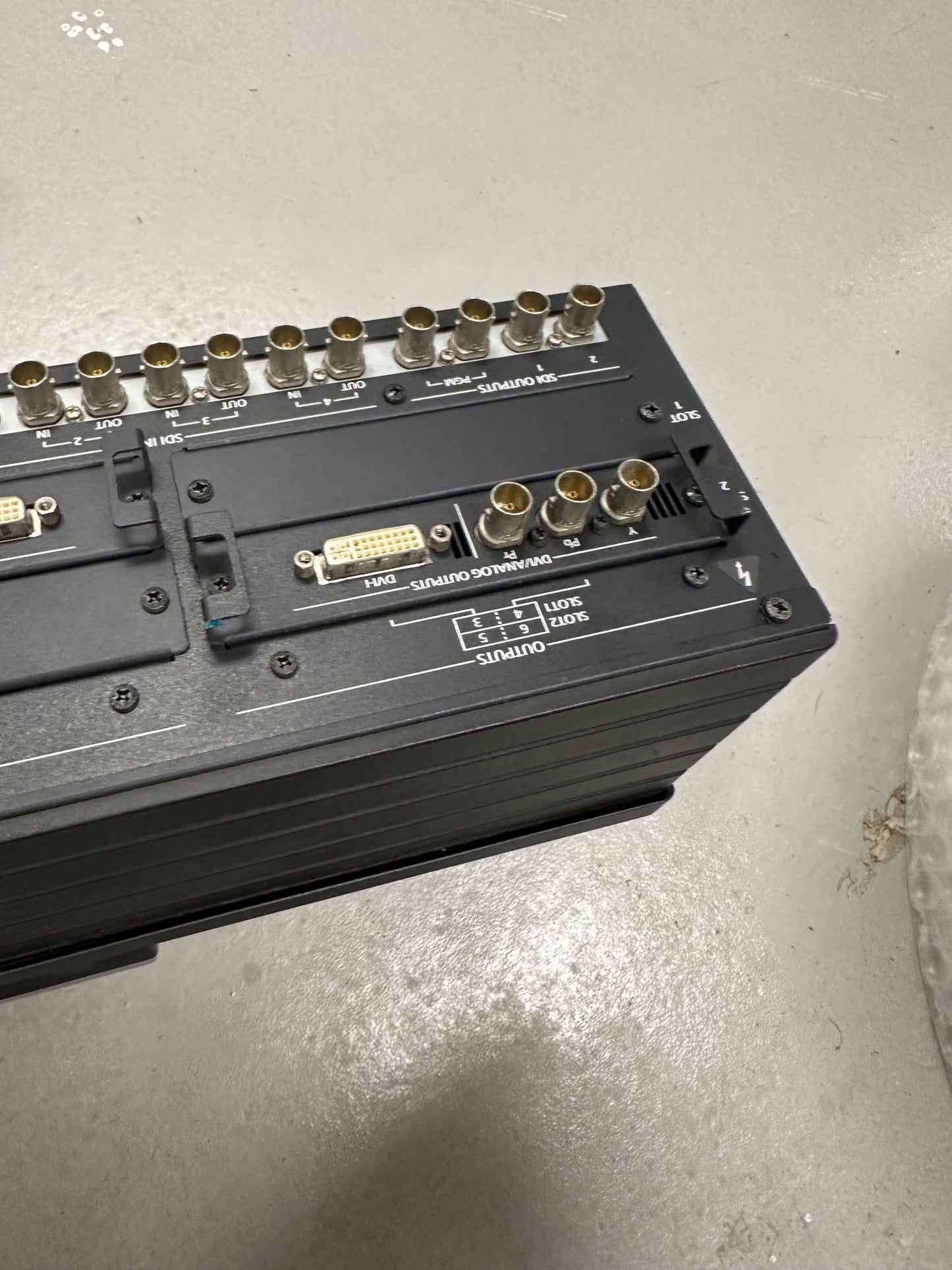 Panasonic AV-HS400 Multi-Format Live SD/HD-SDI Switcher