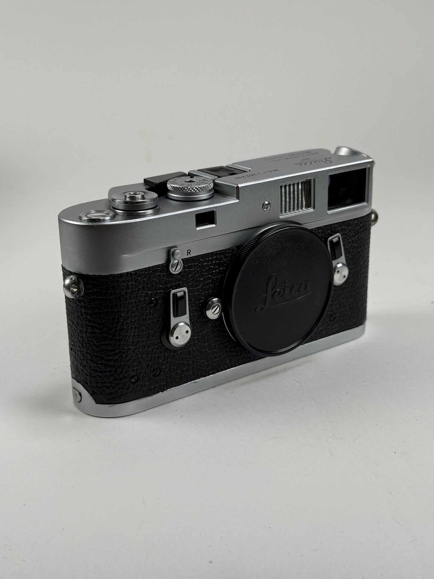 Leica M4 Chrome 35mm rangefinder film camera body DAG CLA