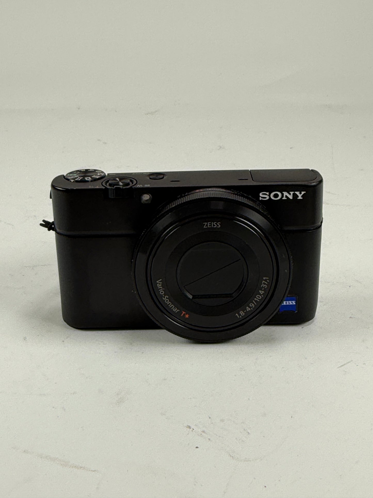 Sony Cyber-Shot DSC-RX100 20.2MP Compact Digital Camera
