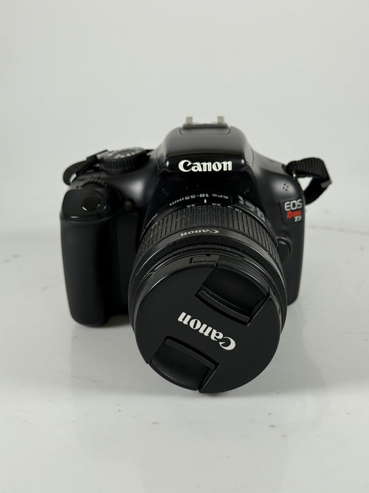 Canon EOS Rebel T3 DSLR Camera kit with 18-55mm lens