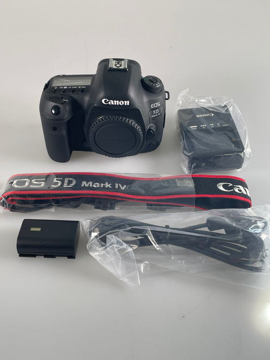 Canon EOS 5D Mark IV 30.4MP Digital SLR Camera Body