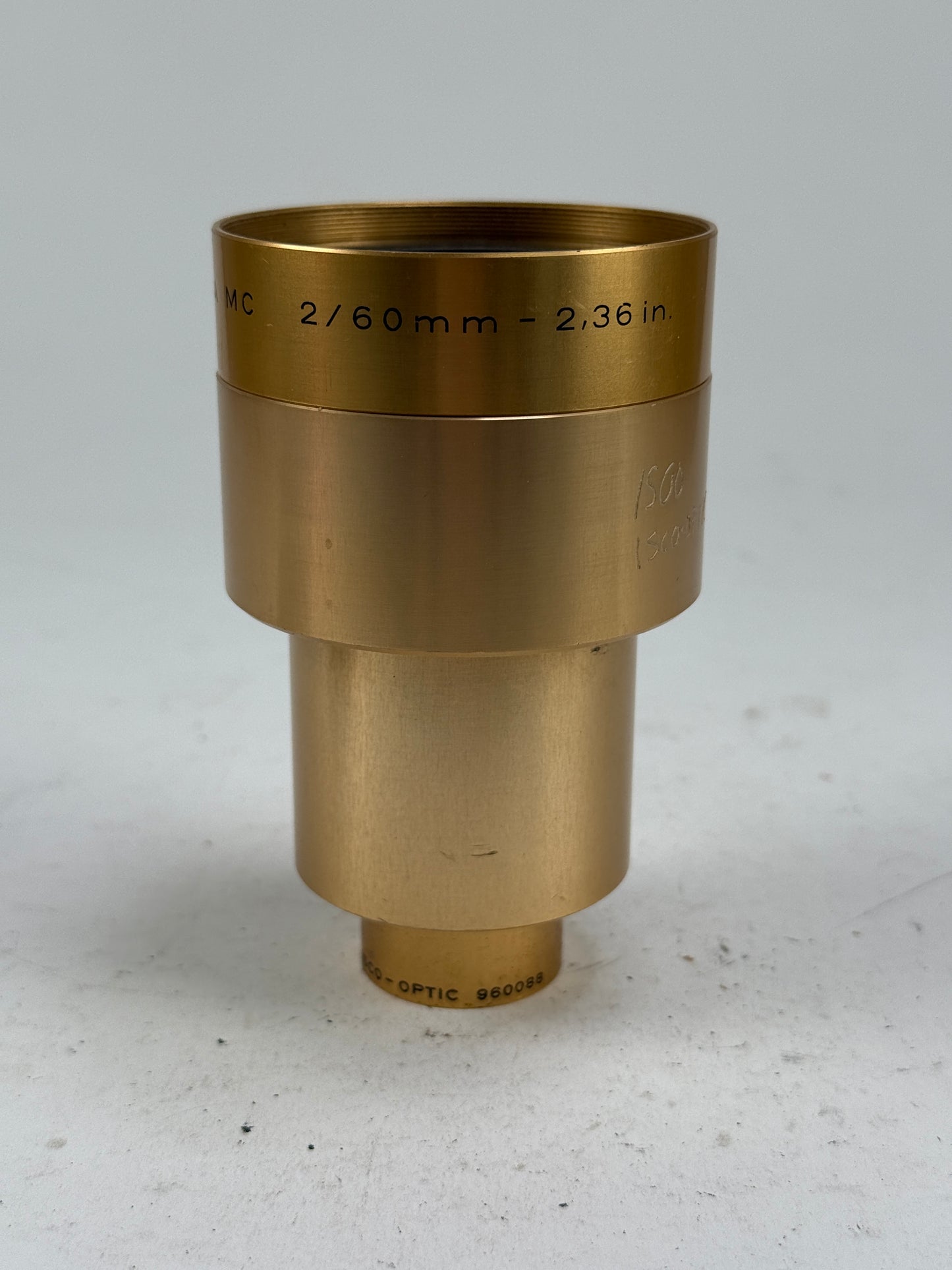 ISCO-GOTTINGEN 60mm f2 2.36 inch Cinelux Ultra MC FILM 35/70mm Cine Projector Lens