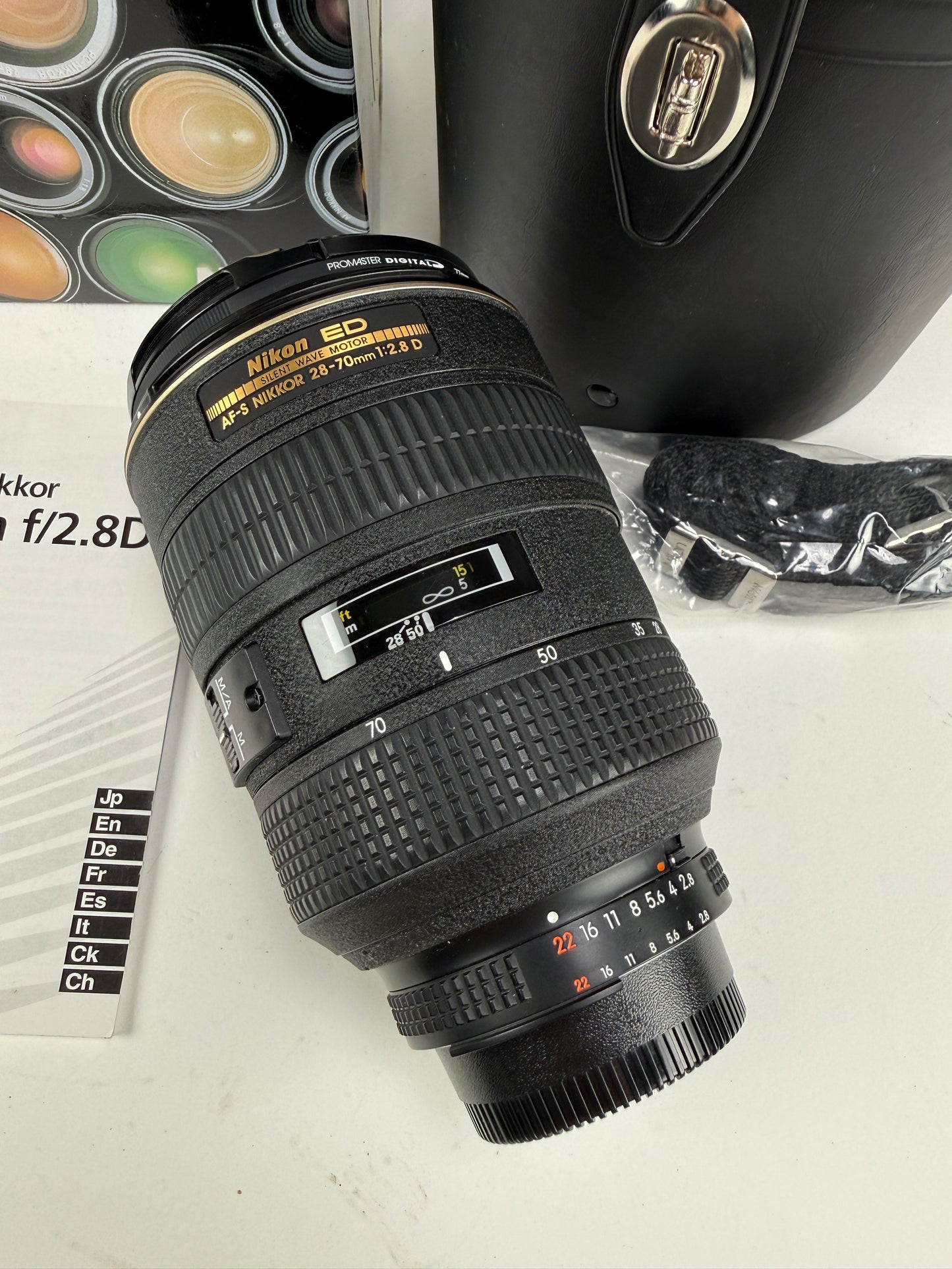 Nikon AF-S Zoom Nikkor ED 28-70mm f2.8 D SWM Lens