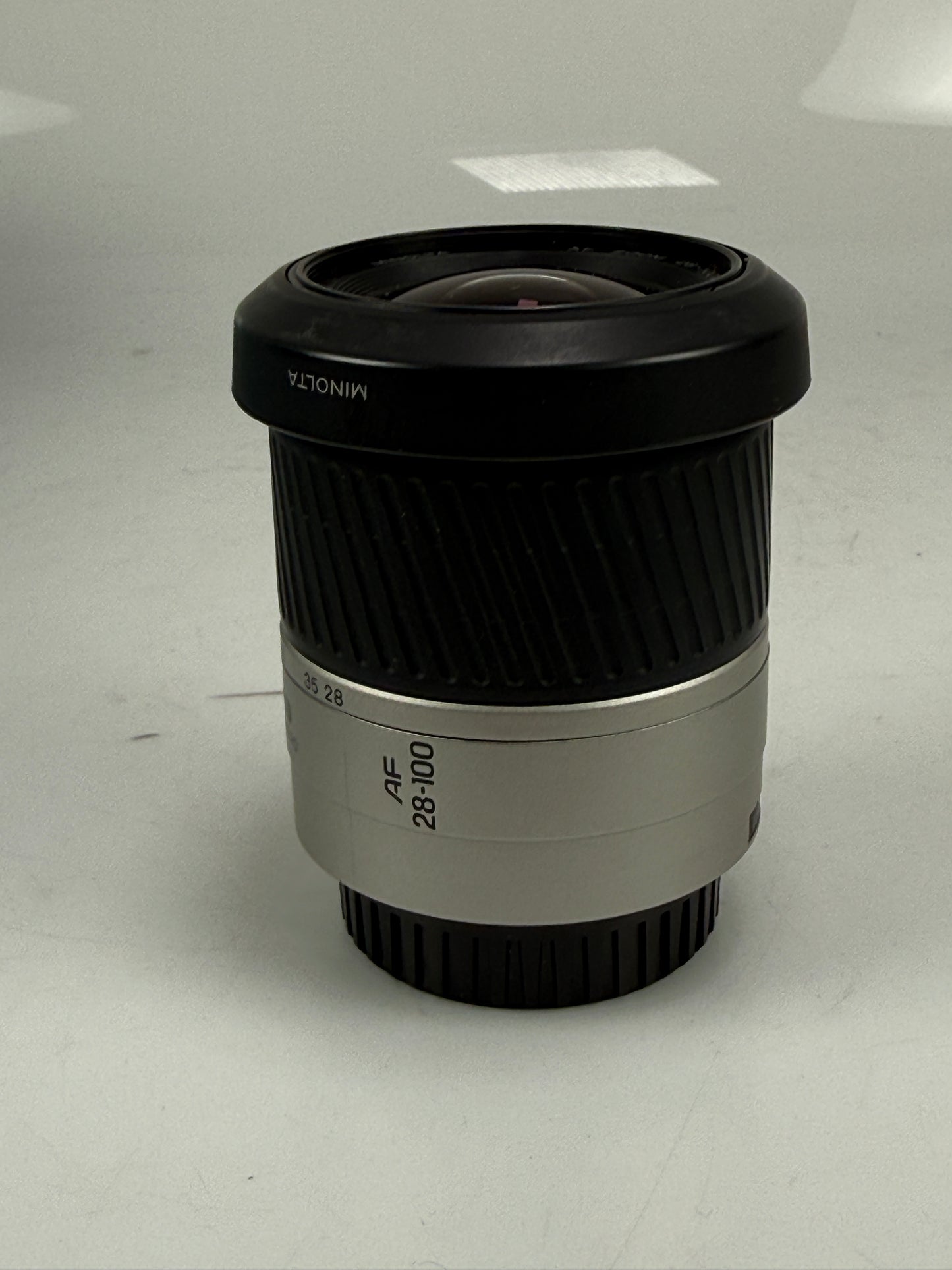 Minolta Maxxum 5D Date w/AF 28-100mm f3.5-5.6 d lens kit