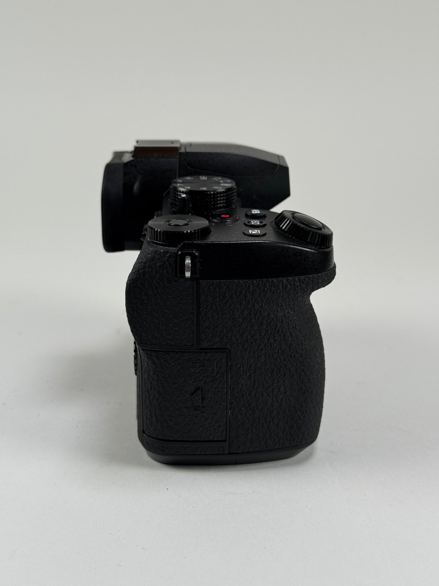Panasonic Lumix DC-G95 Mirrorless 20.3MP Digital Camera