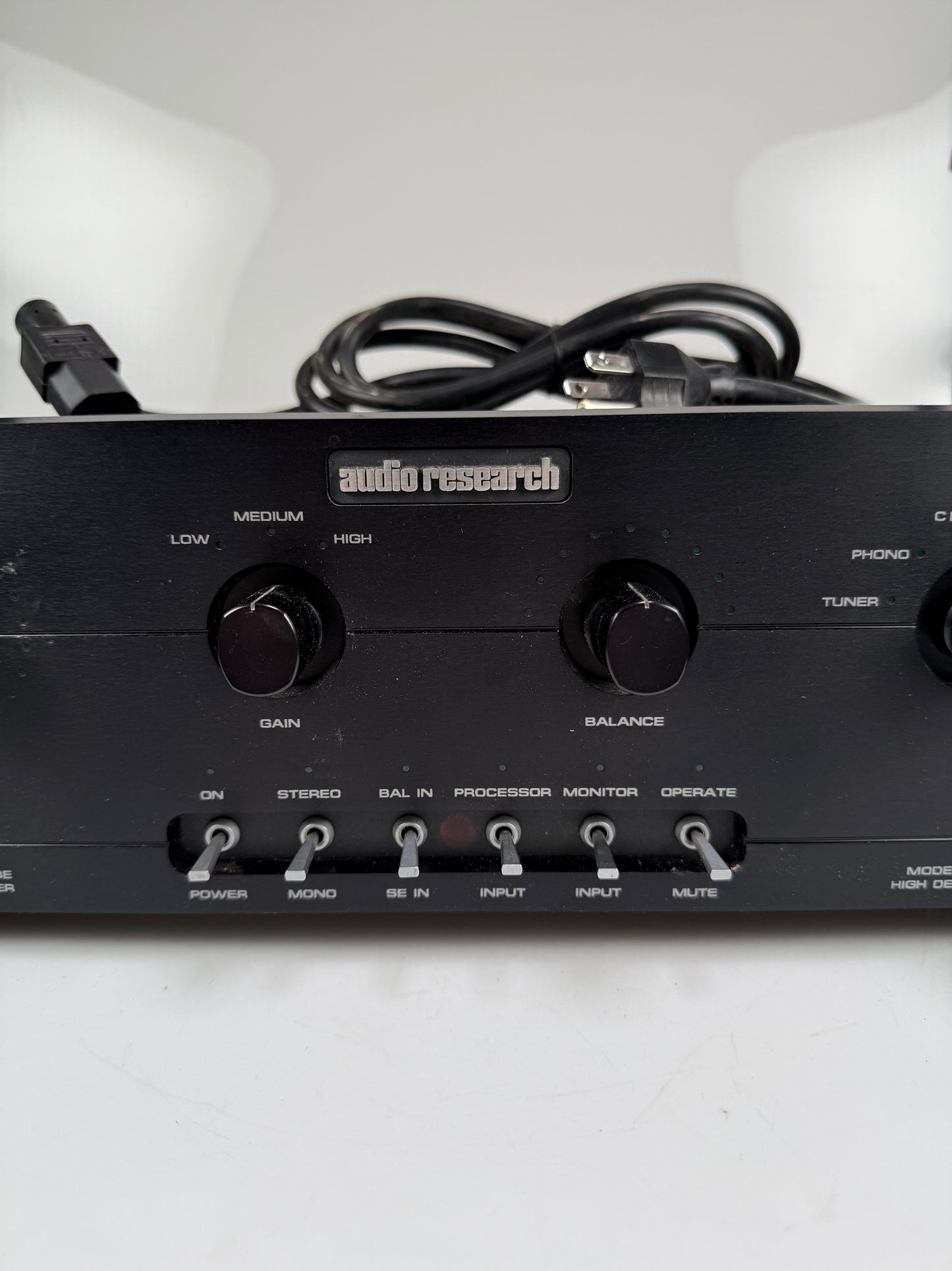 Audio Research Model LS25 high definition black vacuum tube preamplifier