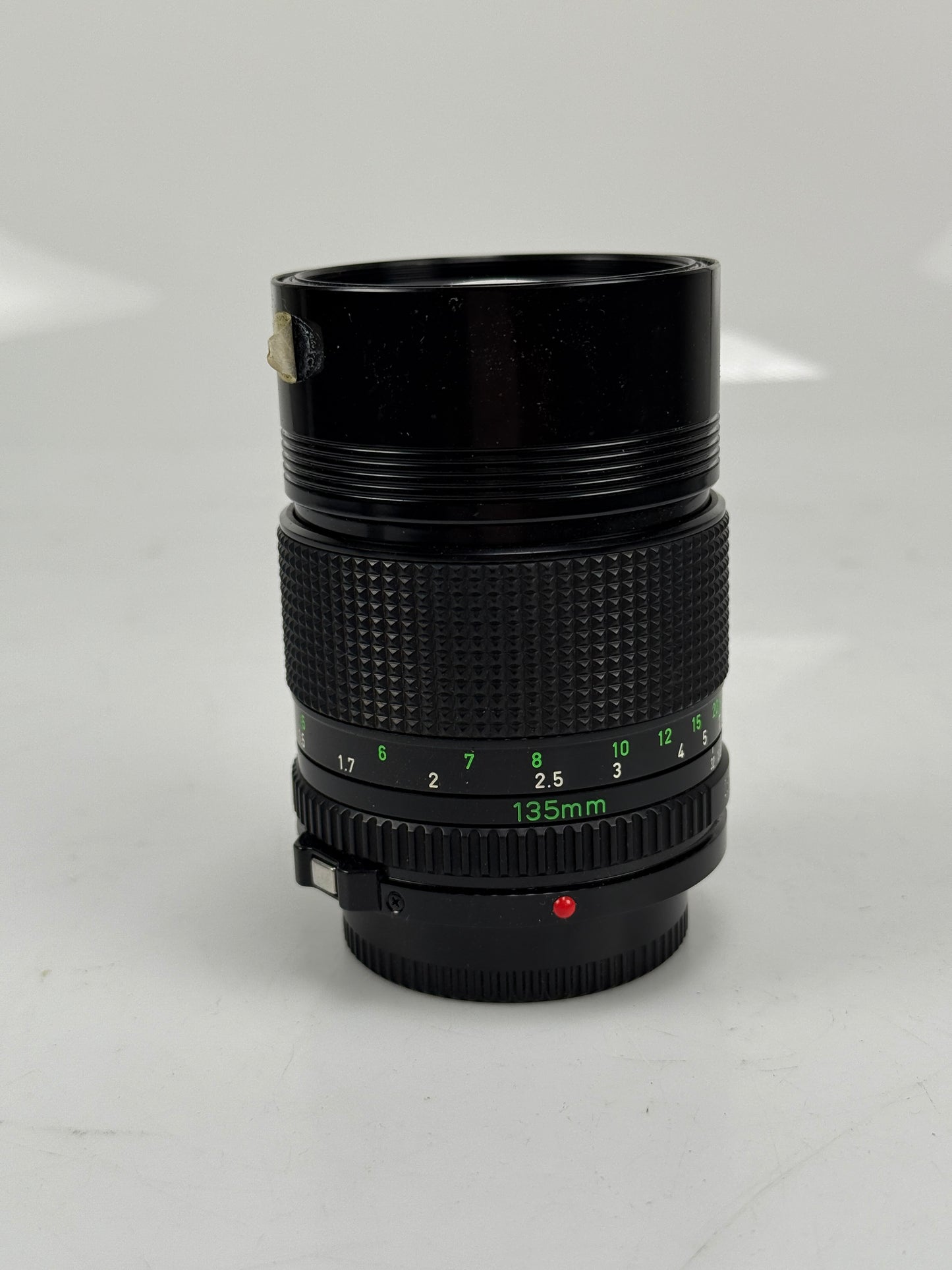 Canon New FD 135mm f2.8 Telephoto Manual Focus Lens
