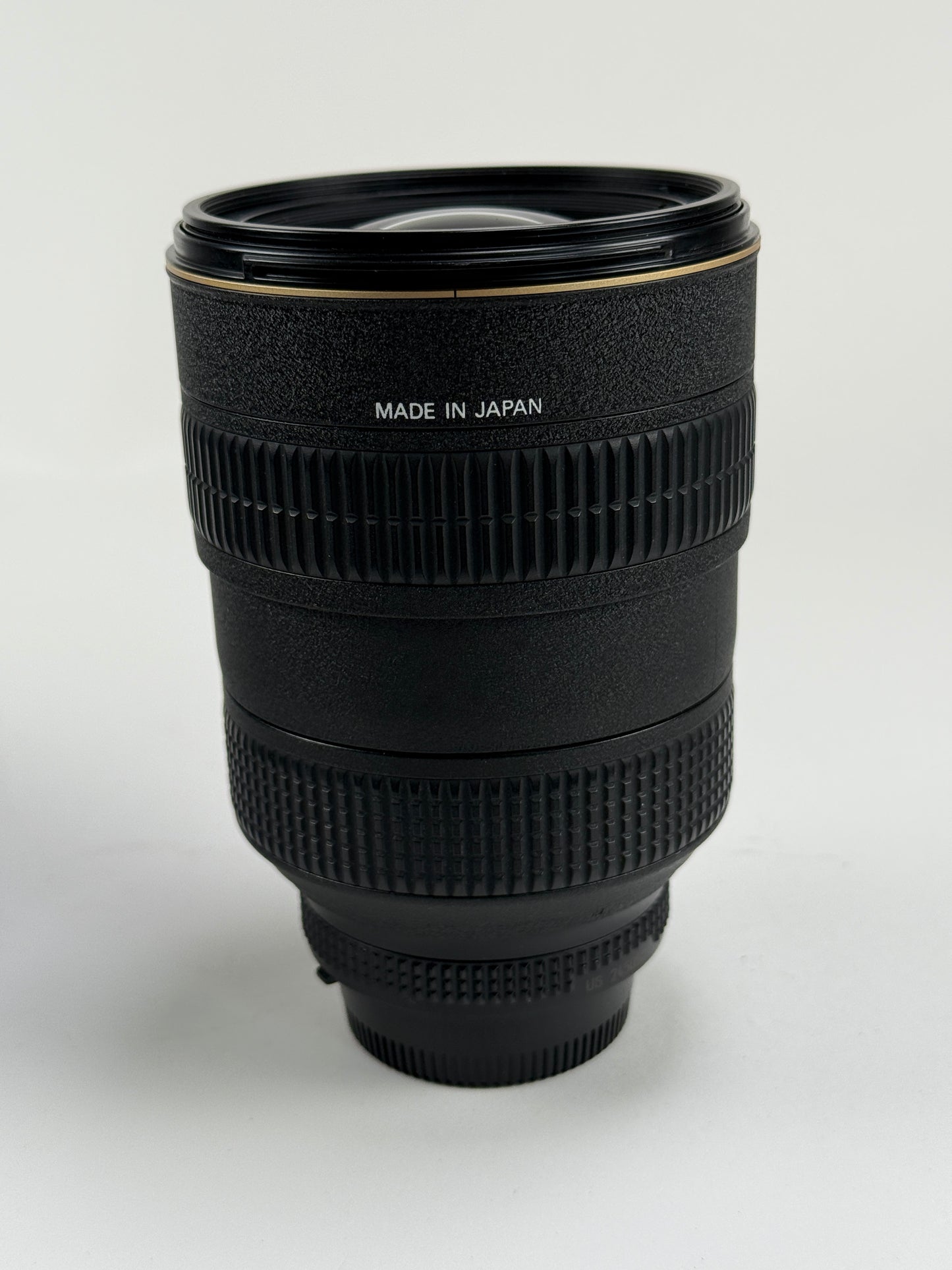 Nikon AF-S Zoom Nikkor ED 28-70mm f2.8 D SWM Lens