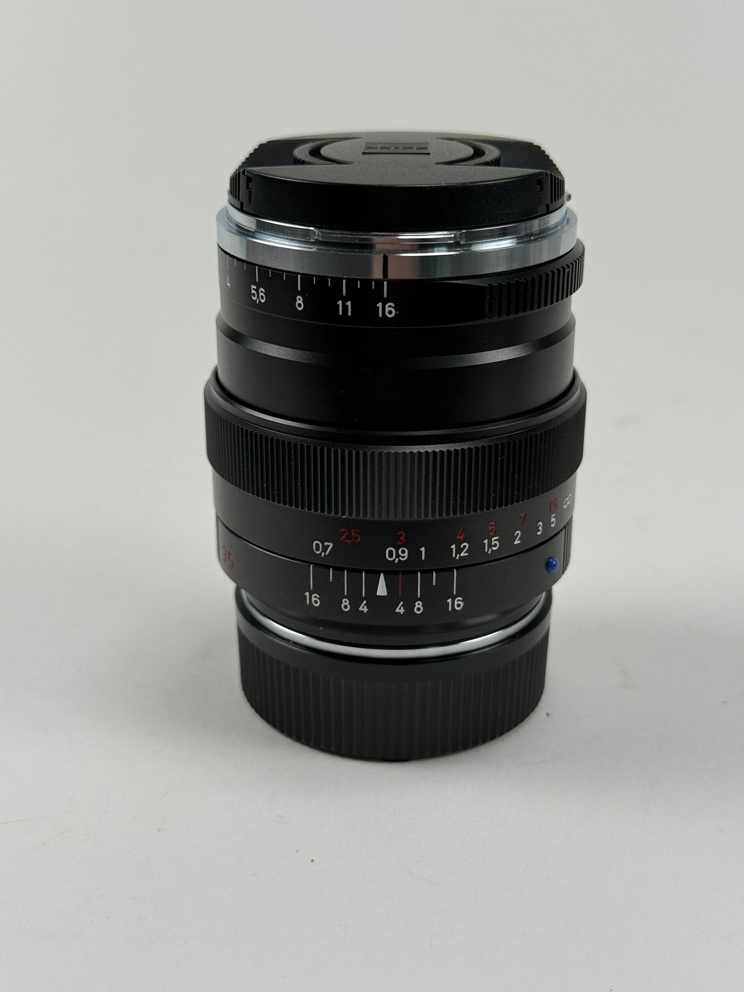 Carl Zeiss Distagon 35mm f1.4 ZM black for Leica M