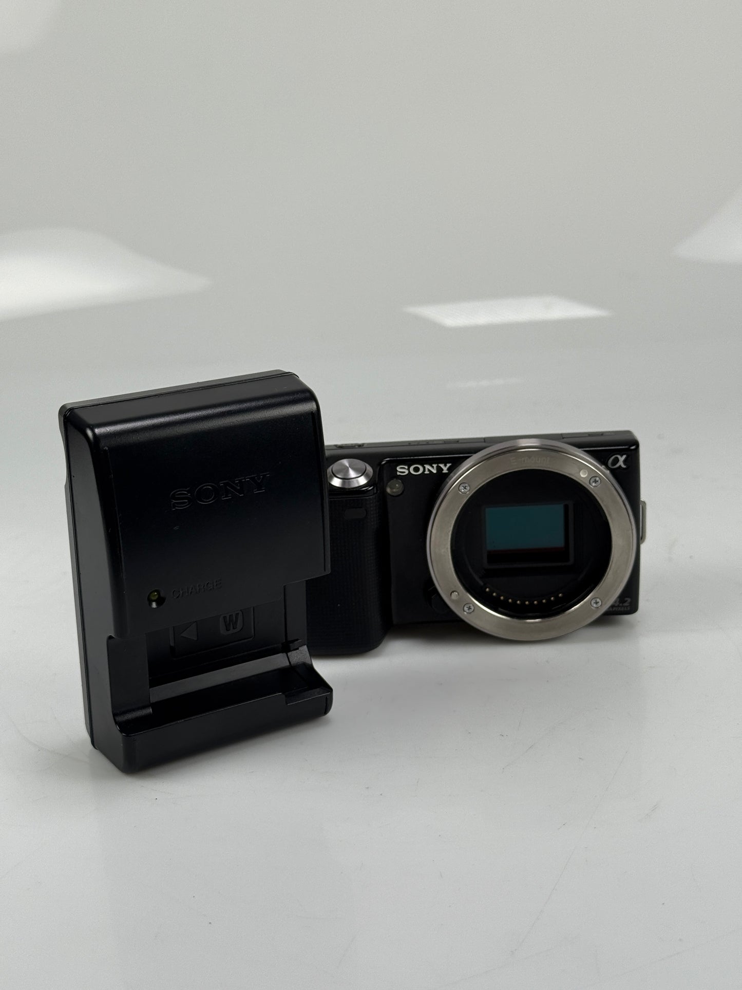 Sony NEX-5 14.2MP Mirrorless Digital Camera Black