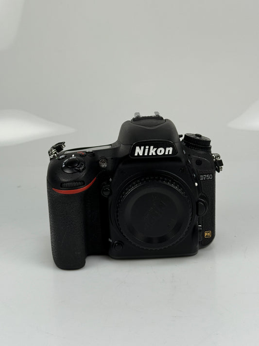 Nikon D750 24.3MP FX Digital Camera Body