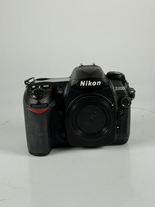 Nikon D200 10.2MP DX Digital SLR Camera