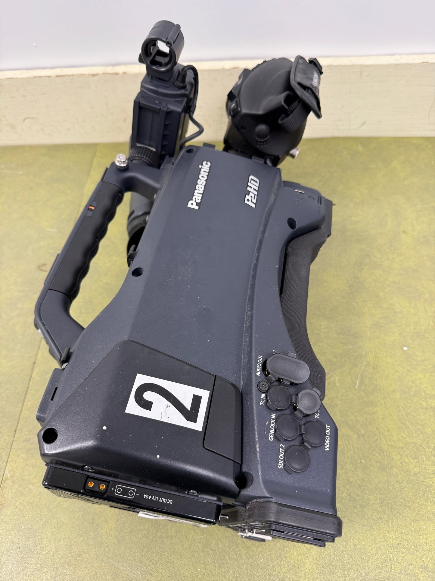 Panasonic AG-HPX370P P2 Camcorder with Fujinon T17X4.5BRM-L14 f1.6/5-77mm Lens