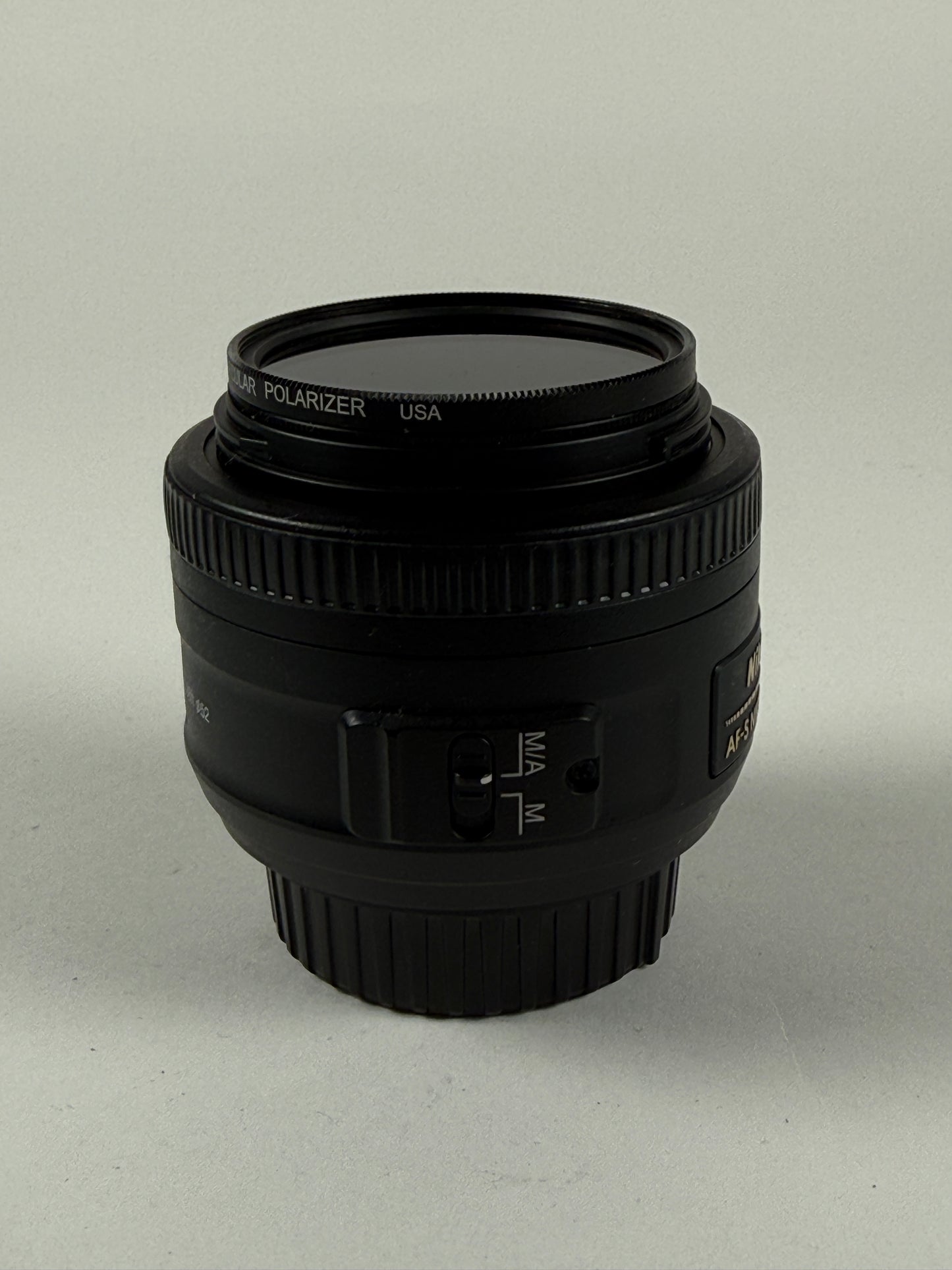 Nikon 35mm f1.8G AF-S DX Lens for Nikon DSLR Cameras