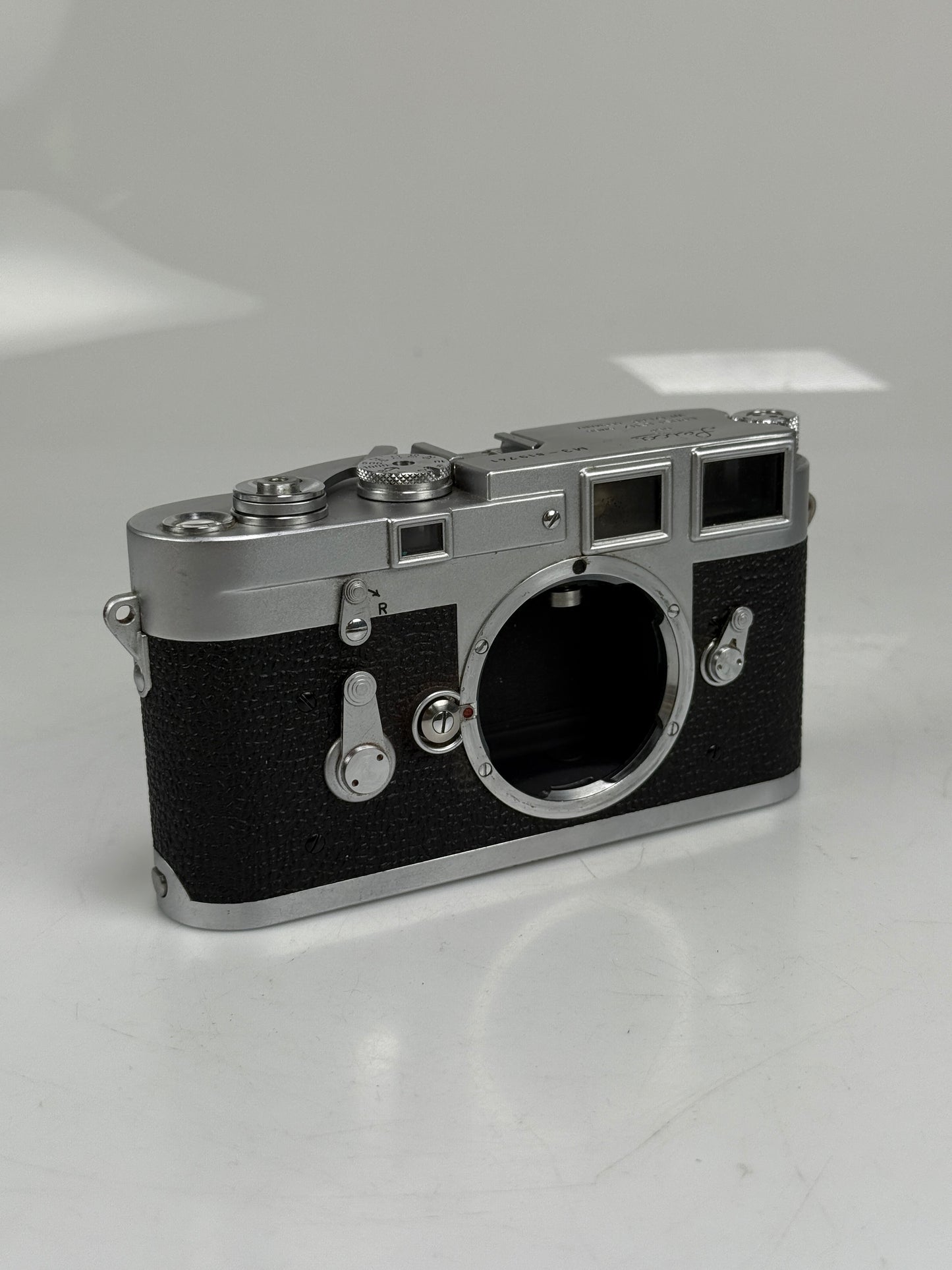 Leica M3 DS Double Stroke Rangefinder 35mm Film Camera