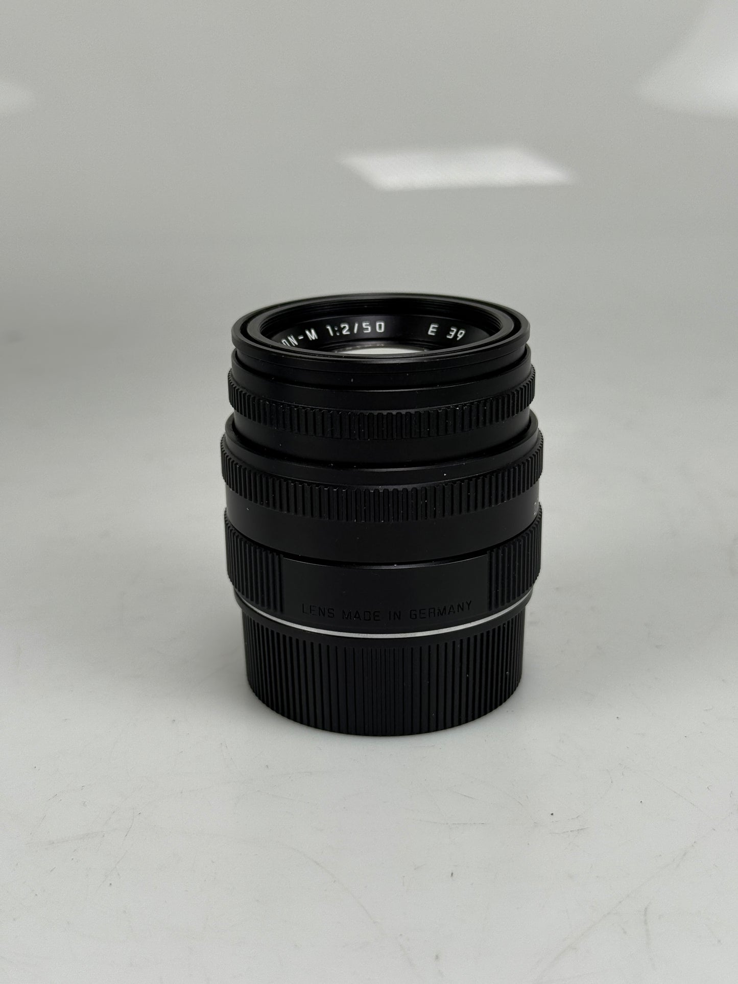 Leica Summicron M 50mm f2 V5 E39 11826 Rangefinder Lens