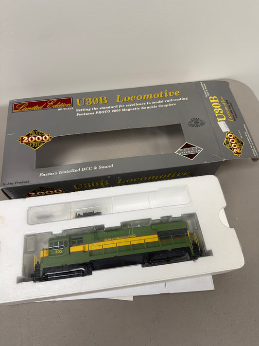 Proto 31409 U30B 2000 series locomotive HO Seaboard 803 sound & DCC