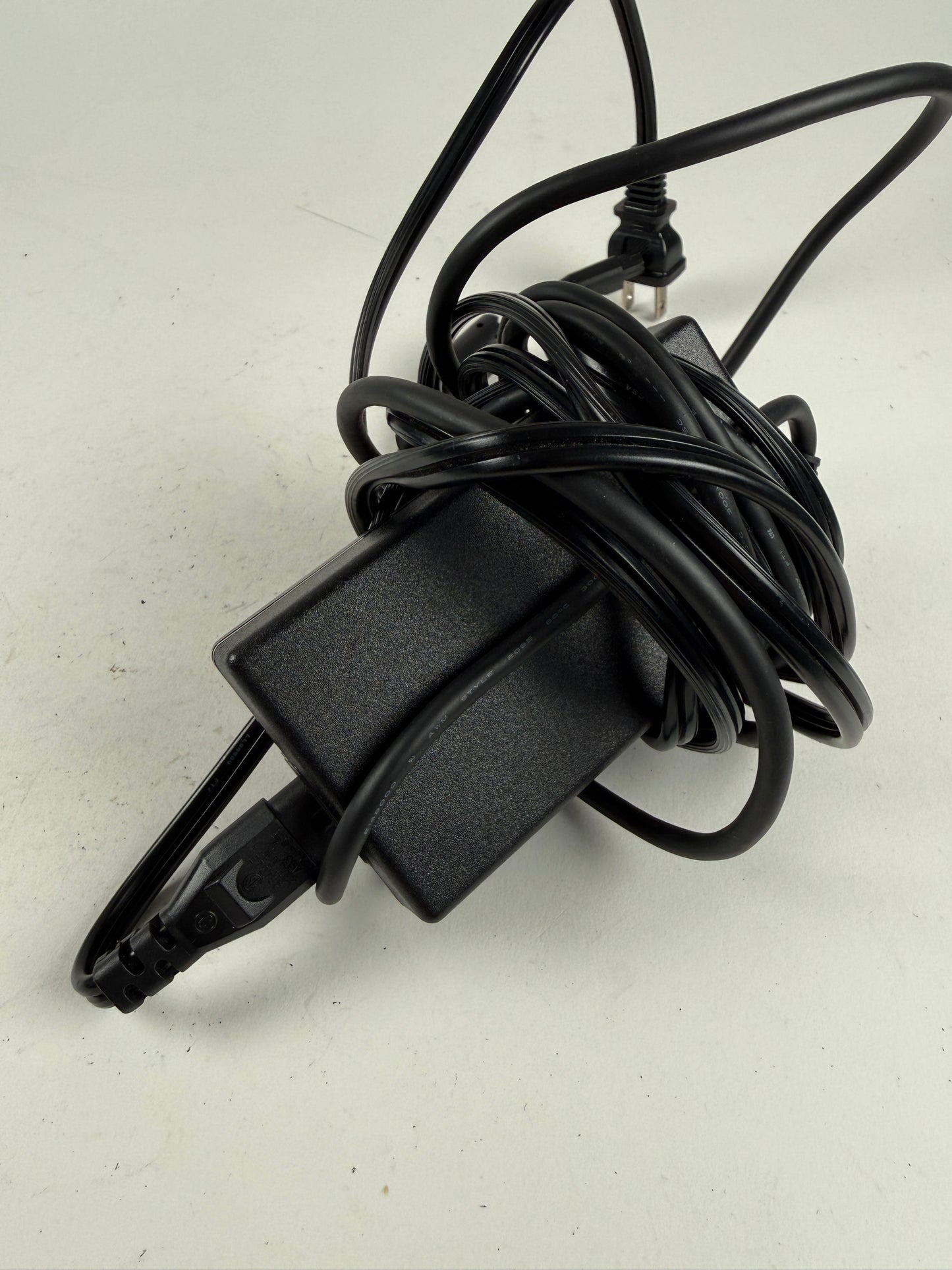 Nikon EH-5 AC Adapter (for many Nikon DSLR's)
