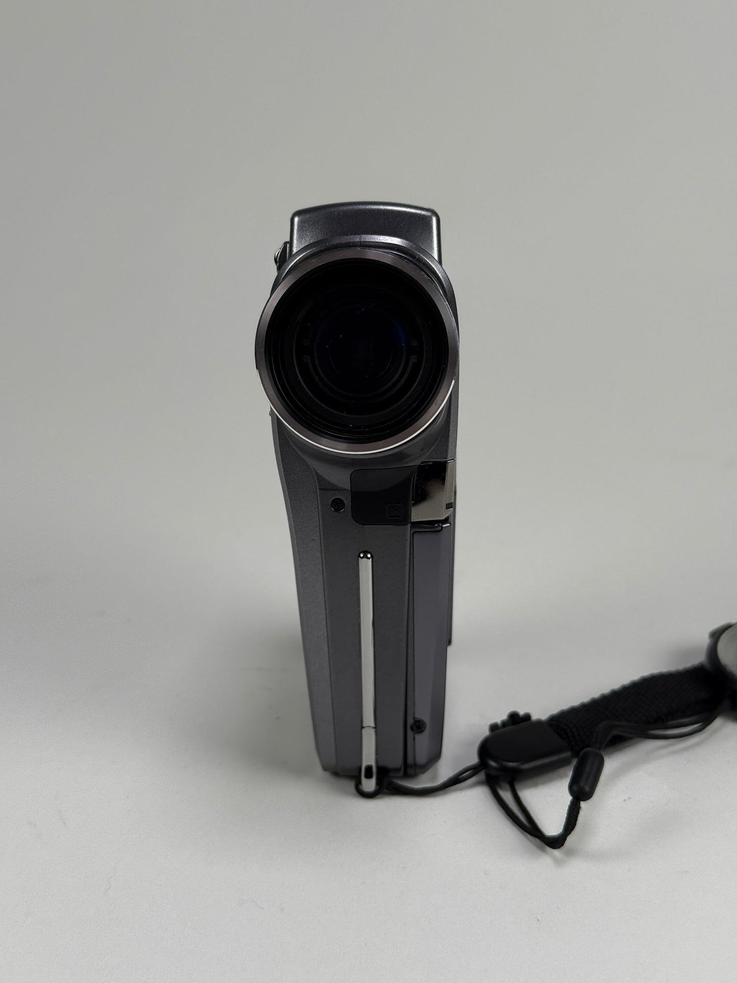 Sanyo Xacti VPC-HD1 Digital Movie Camera Digicam