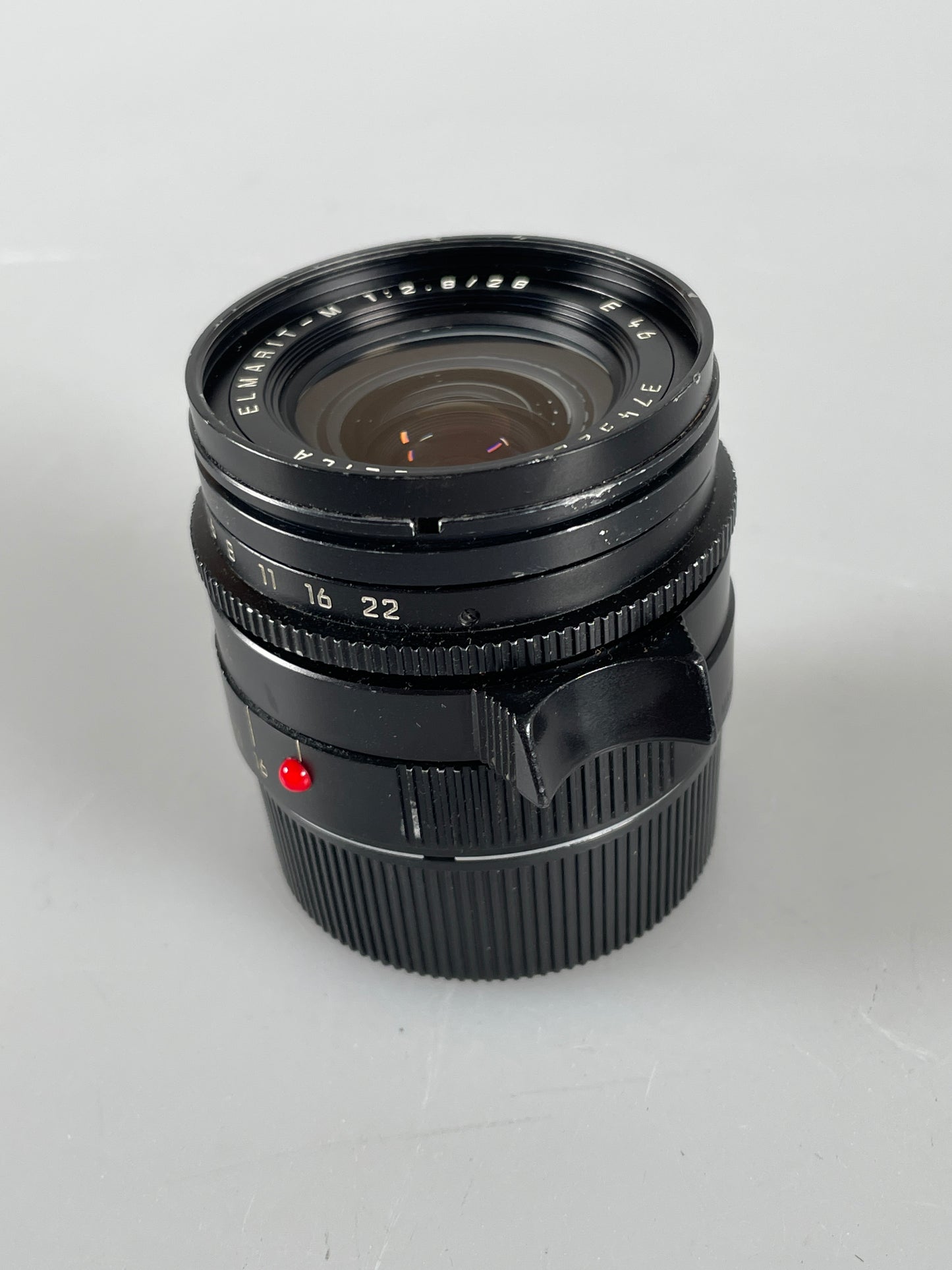 LEICA LEITZ ELMARIT-M 28mm f2.8 LENS IV V4