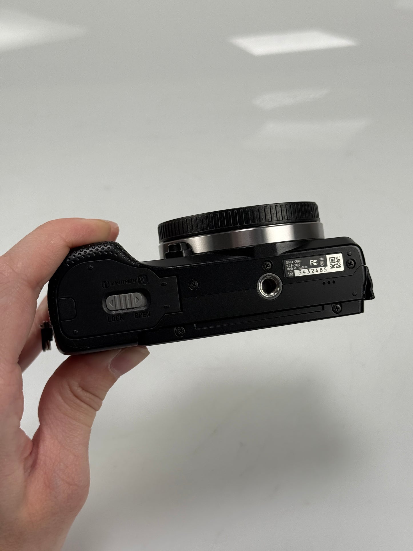 Sony Alpha A5000 Digital Camera body
