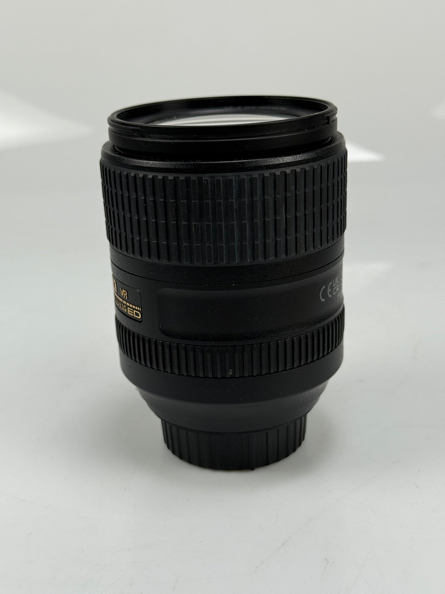 Nikon AF-S 18-300mm f3.5-6.3 ED DX G VR Wide Angle Telephoto Zoom Lens