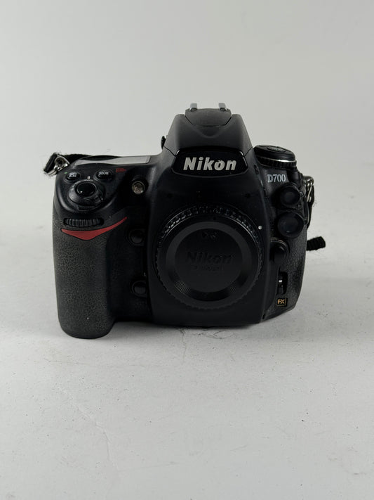 Nikon D700 12.1MP Digital SLR Camera Body