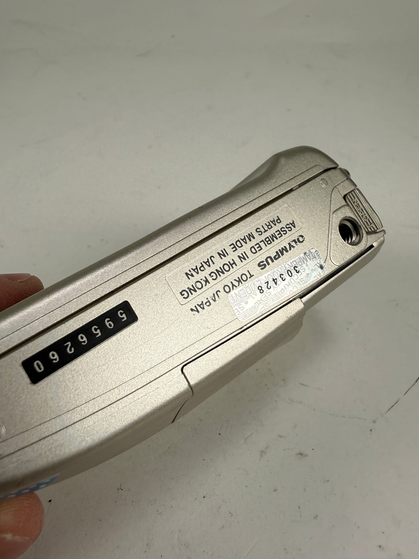 Olympus Stylus Epic DLX MJU II 35mm point and shoot p&s film camera 35mm f2.8 chrome/silver