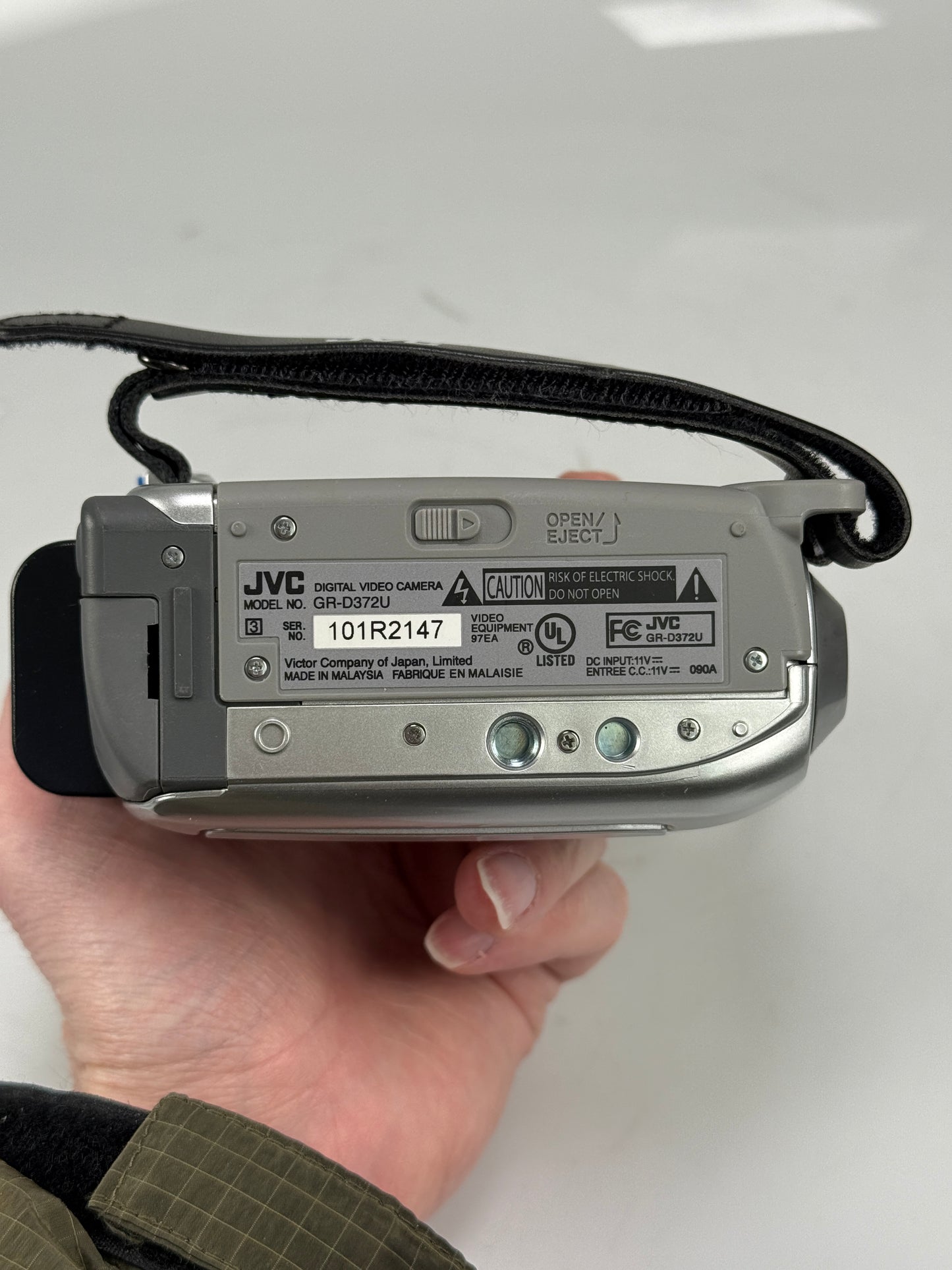 JVC GR-D372U MiniDV Camcorder 32x Optical Zoom LCD Screen