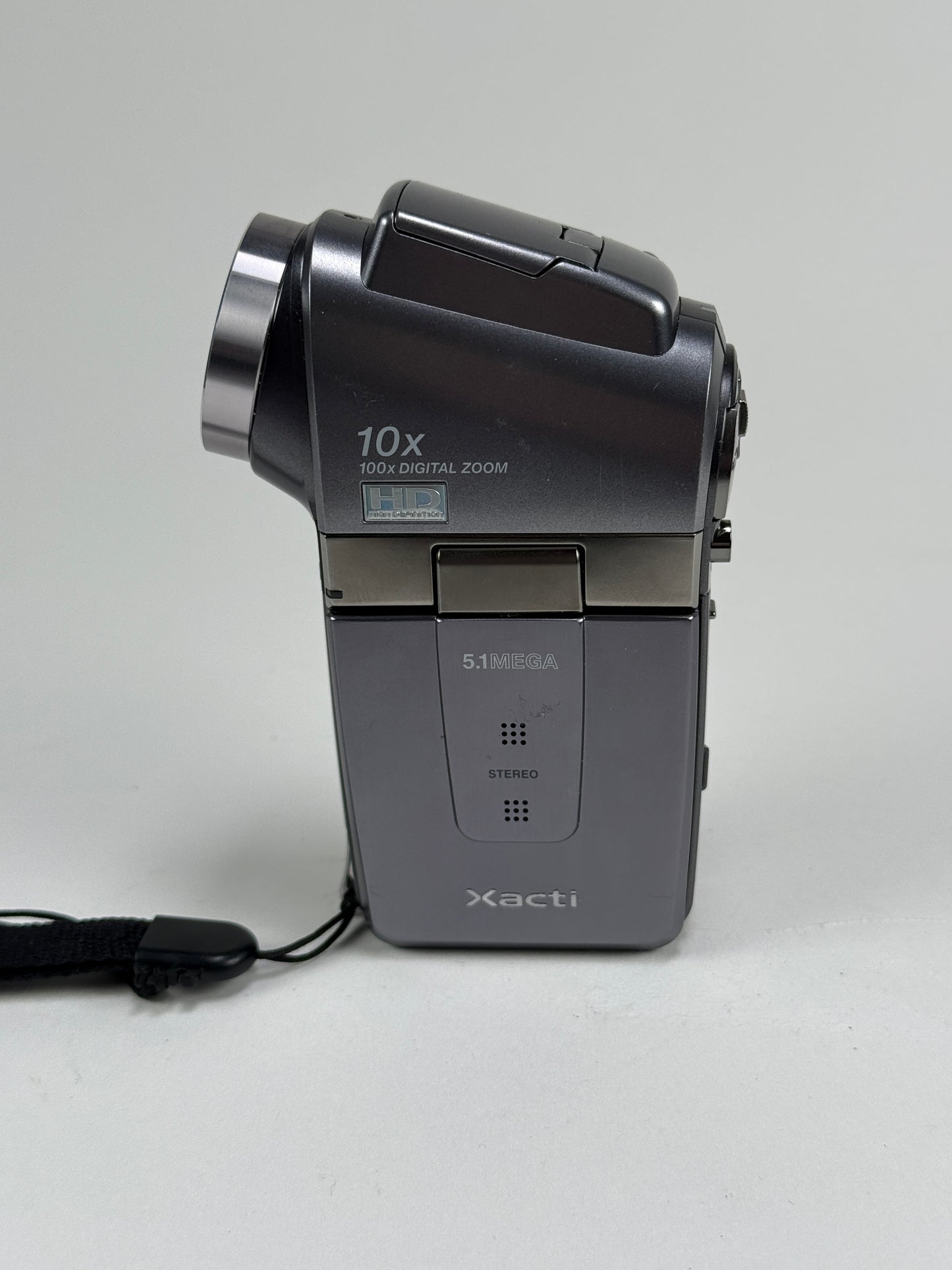 Sanyo Xacti VPC-HD1 Digital Movie Camera Digicam