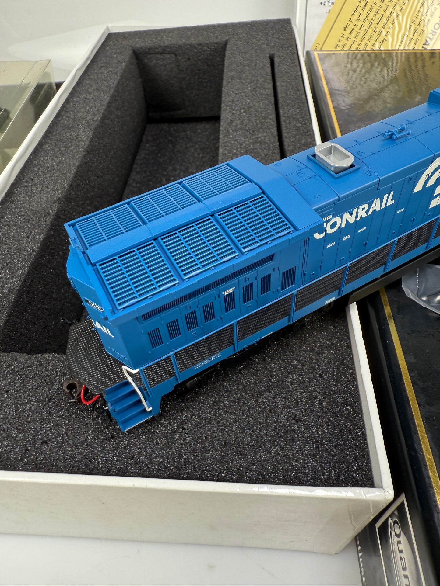 ATLAS master gold HO 9804 Conrail # 5064 HO Dash B-40B locomotive w/ DCC & Sound