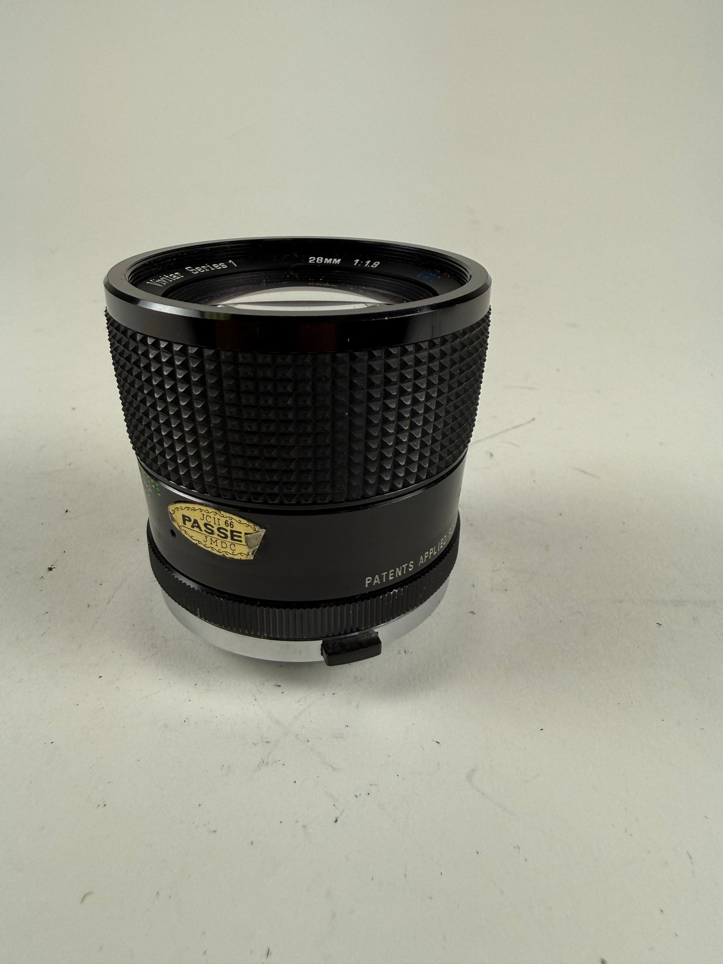 Vivitar Series 1 VMC auto wide angle 28mm f1.9 lens Olympus OM mount RARE
