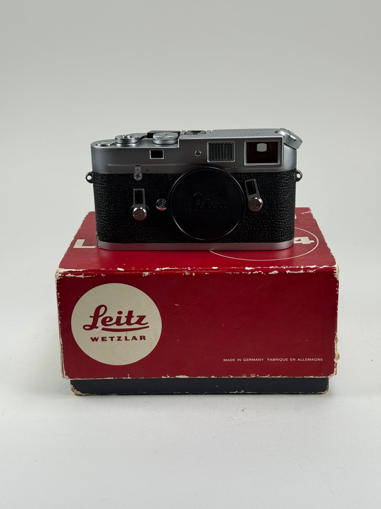 Leica M4 Chrome 35mm rangefinder film camera body DAG CLA
