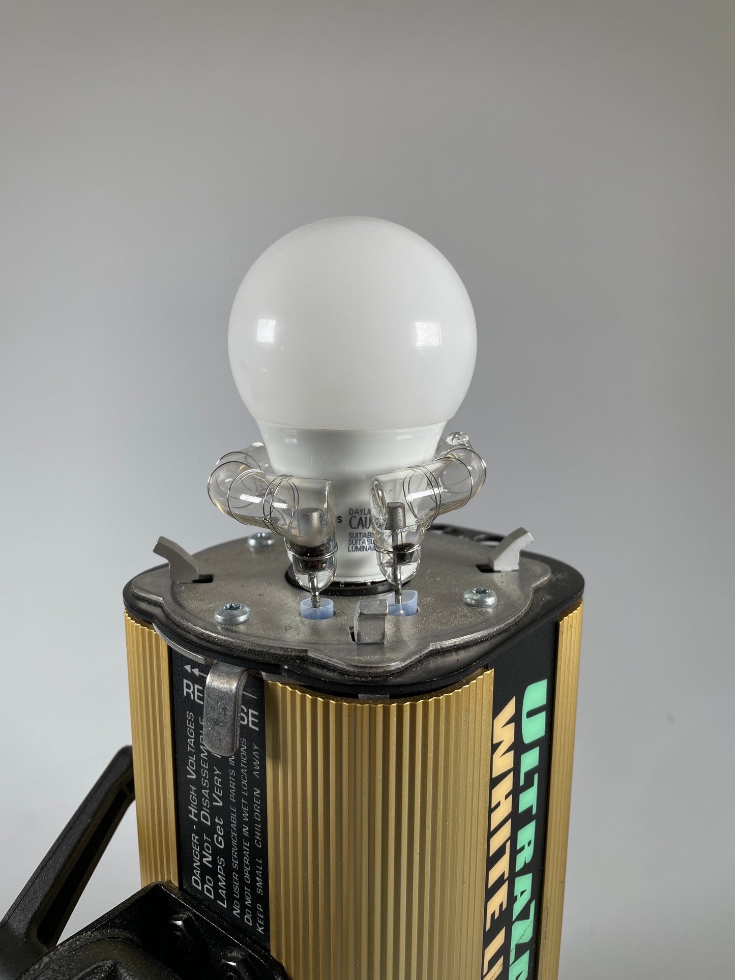 White Lightning UltraZap 800 Paul C Buff Monolight Flash Unit with Cord and Reflector