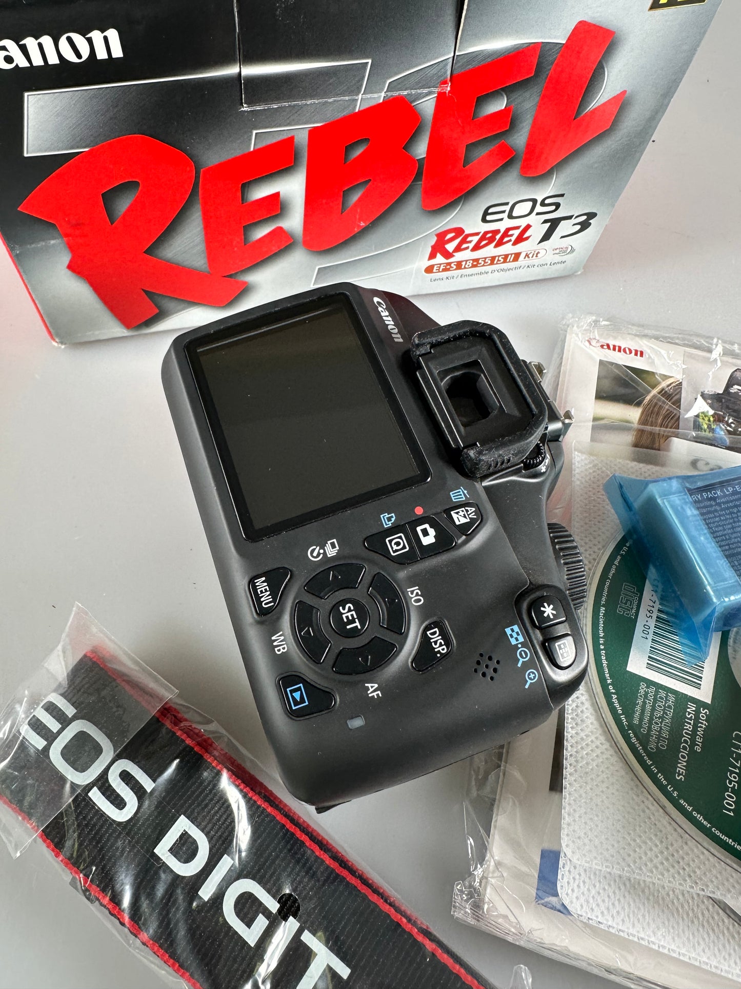 Canon EOS Rebel T3 DSLR Camera body only