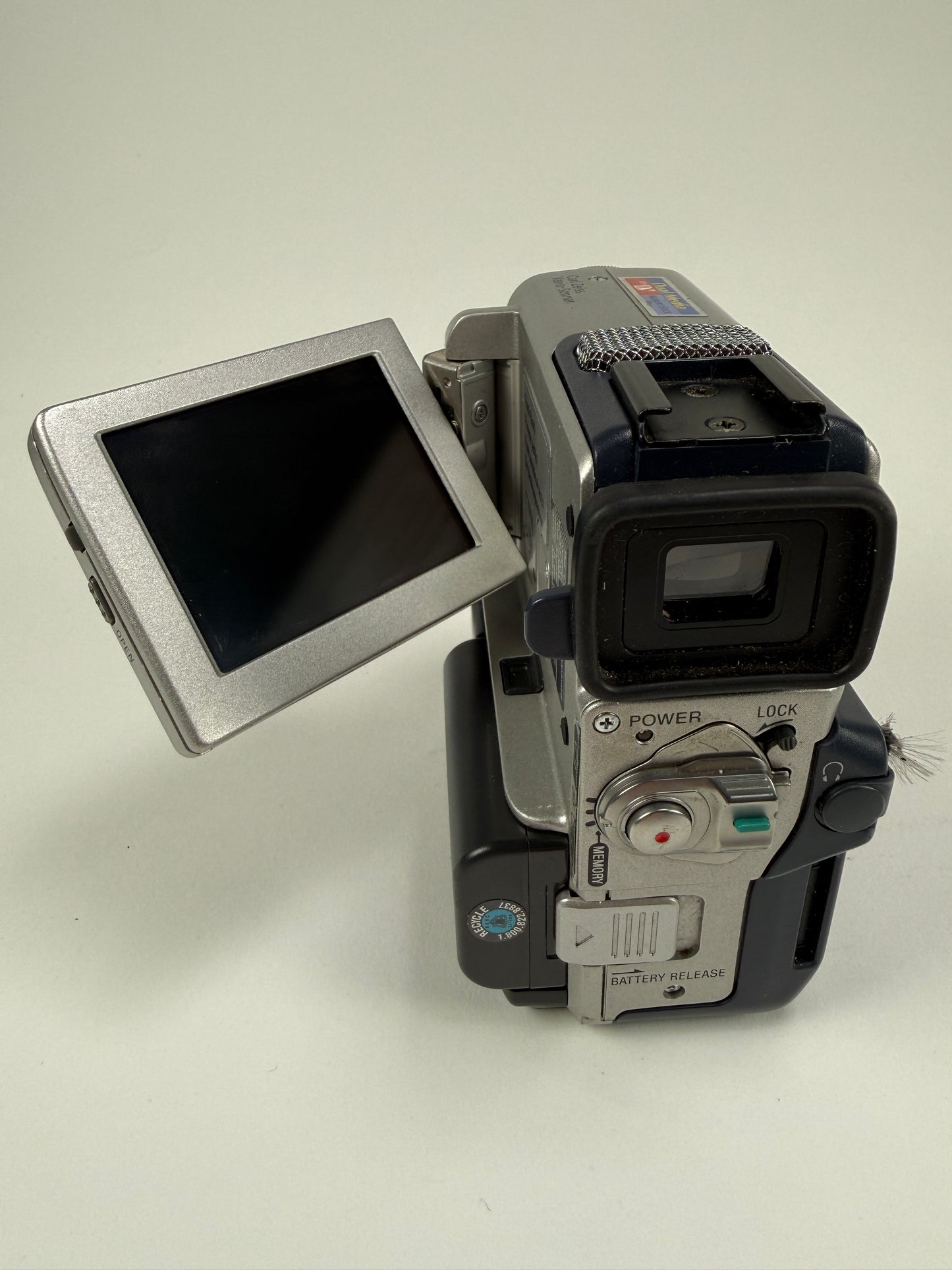 Sony Handycam DCR-PC5 Digital Video mini dv Camcorder