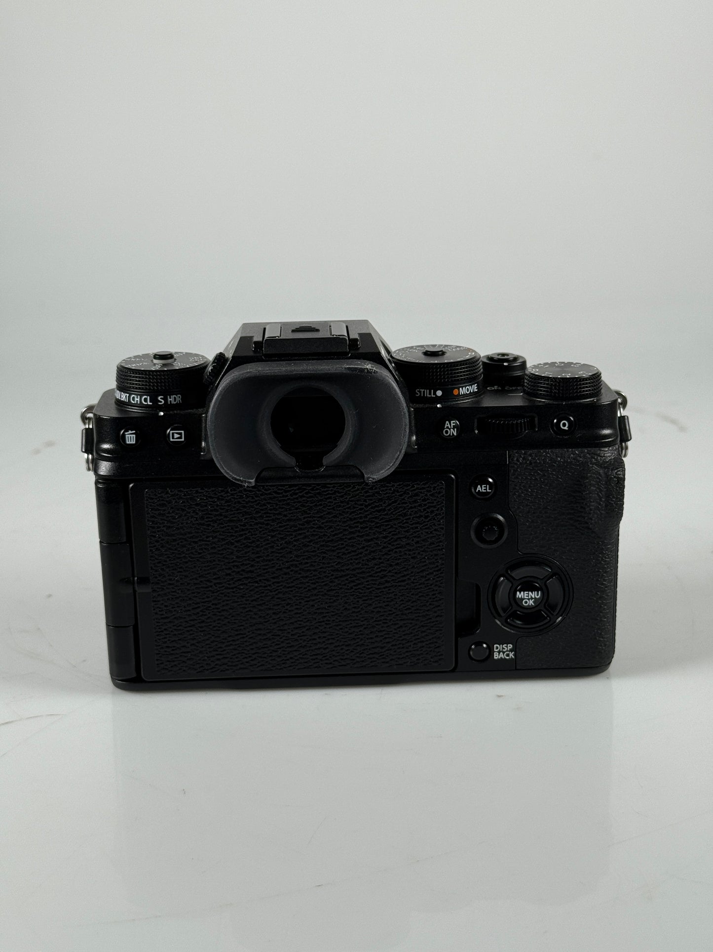 Fuji Fujifilm XT4 XT-4 26.1MP Black Body Only