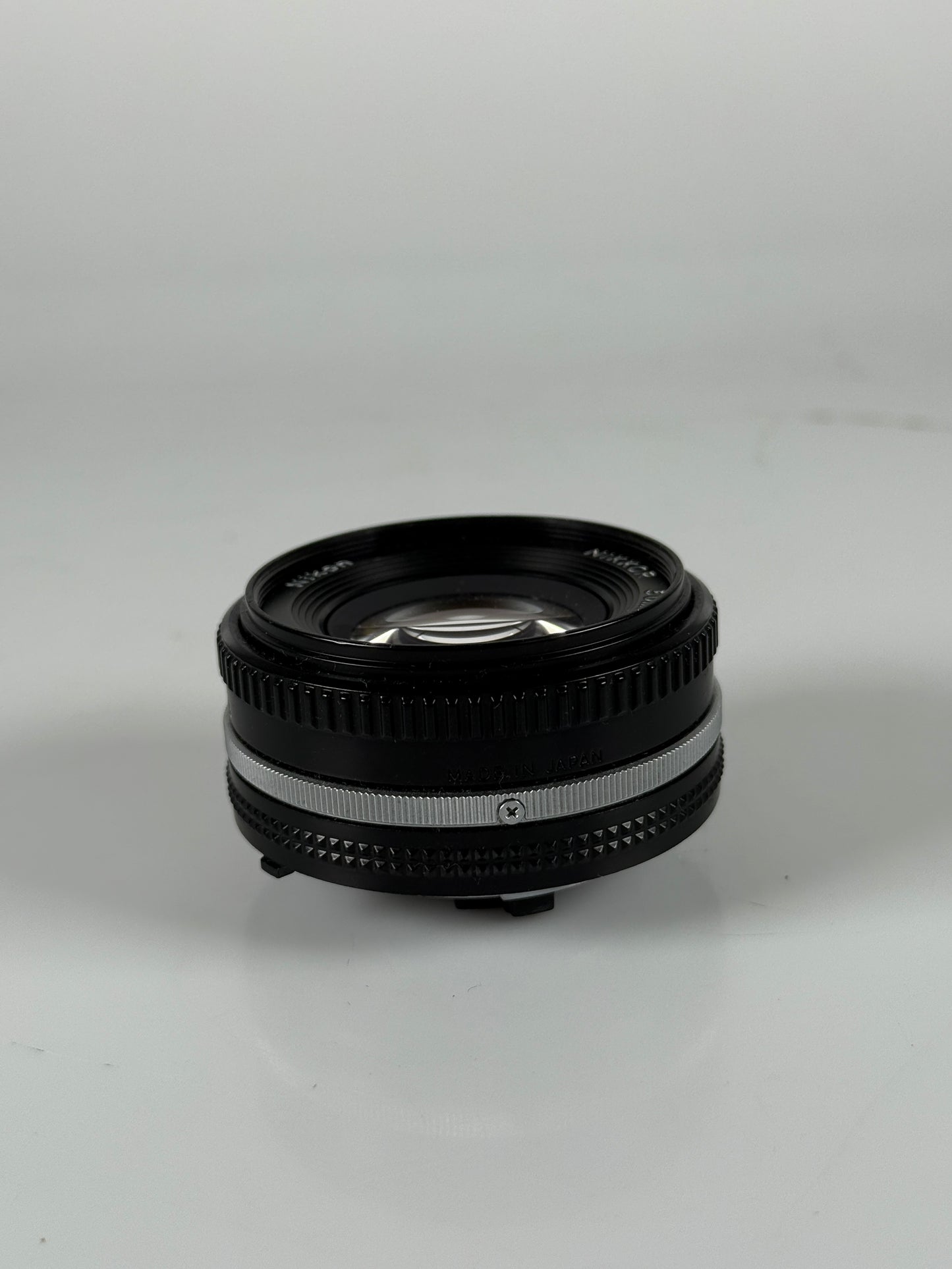 Nikon Nikkor Ai-s AIS 50mm f/1.8 Lens Prime Pancake SLR