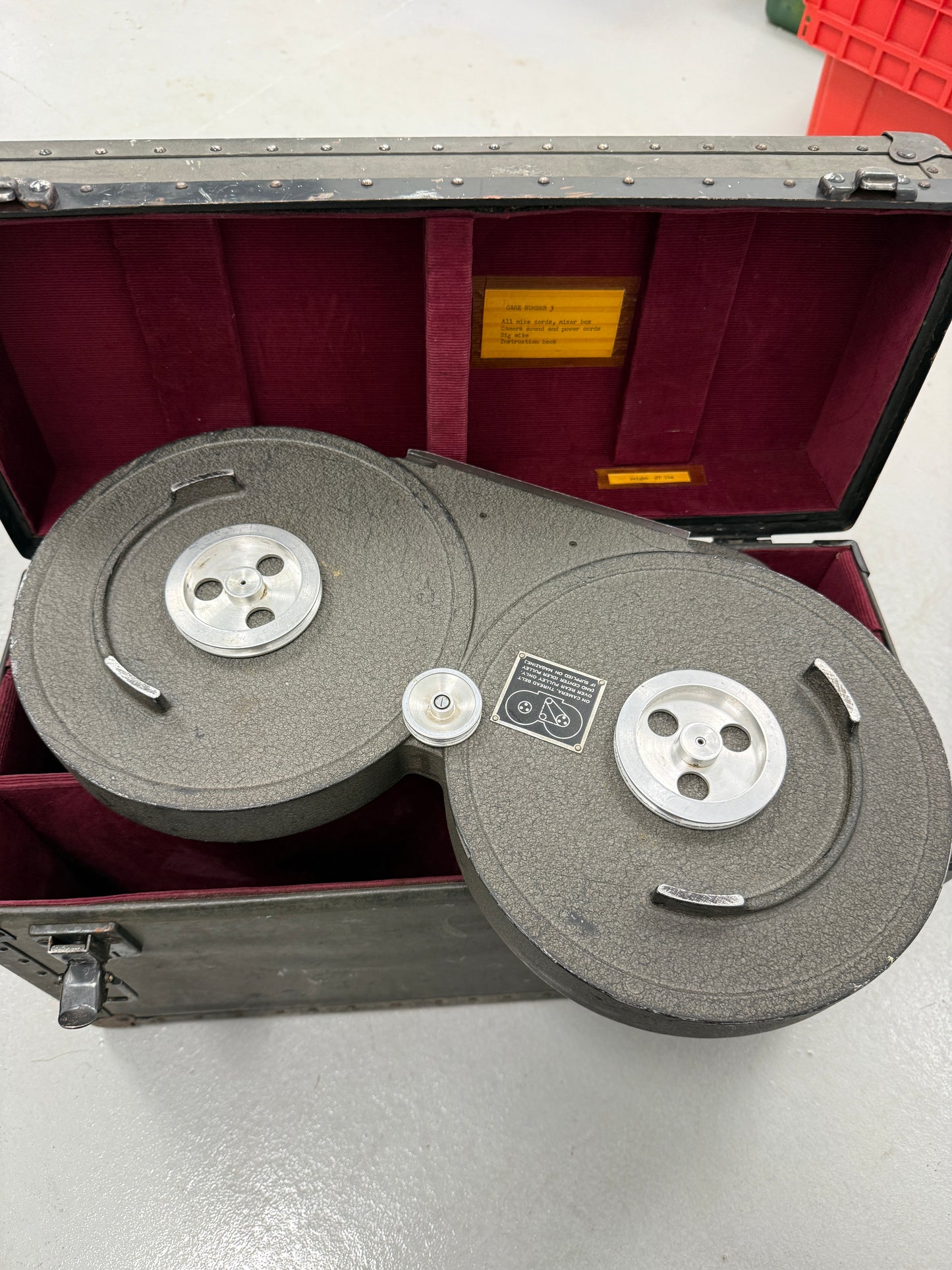 Bach Auricon Hollywood Berndt-Bach 16mm Film Cassette Magazine set of 3 with case