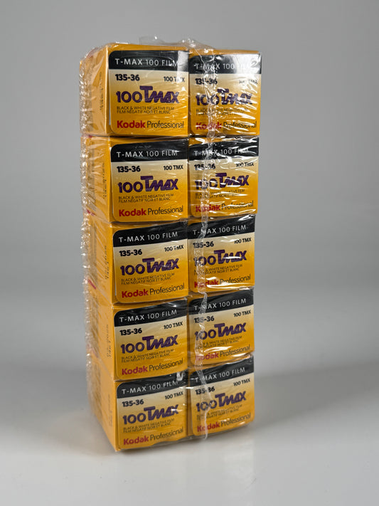 Kodak TMAX 100 Professional Black and White 35mm Film (36 Exposures, 1 roll)
