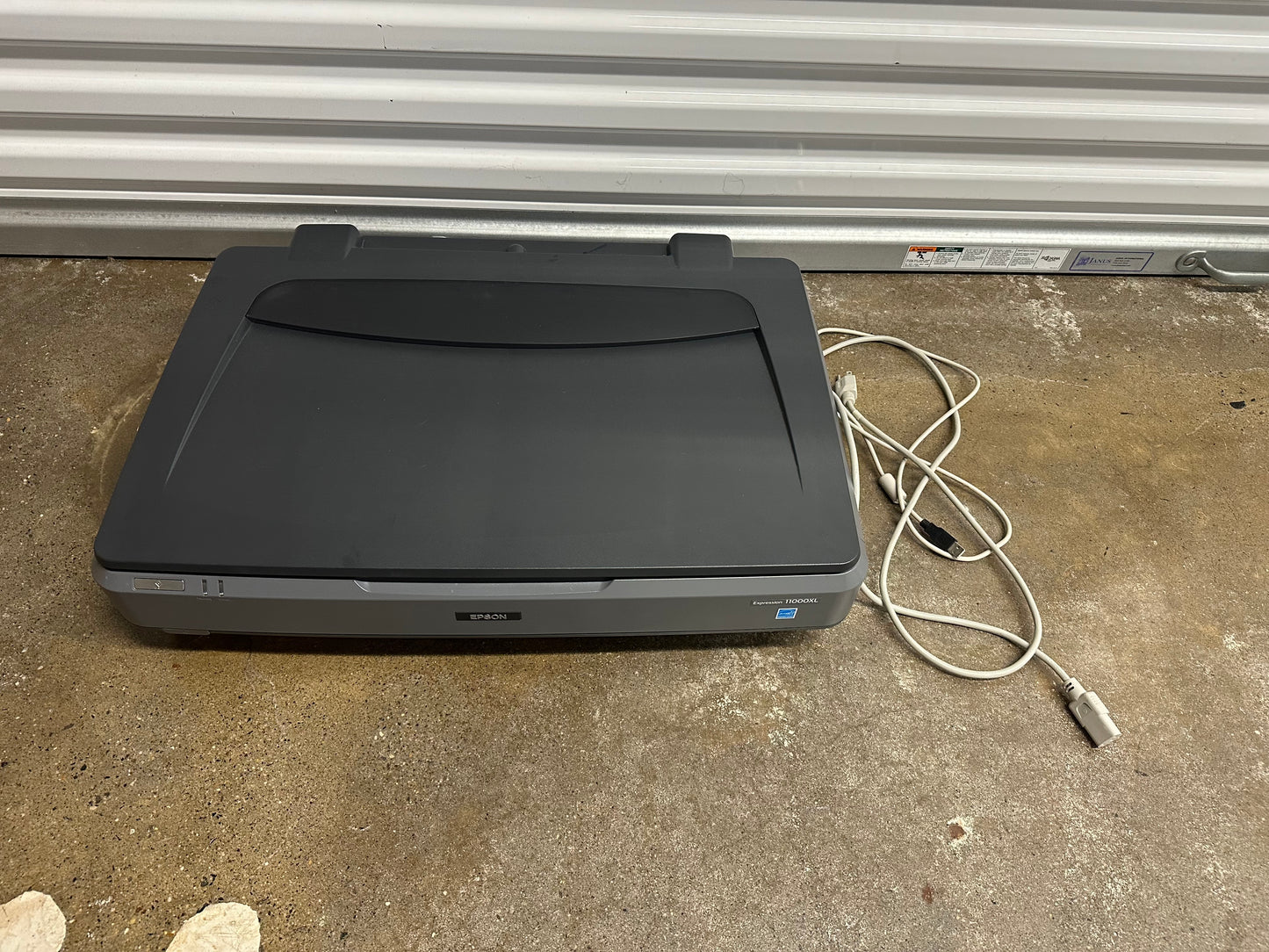 Epson Expression 11000XL Flatbed Scanner J331A