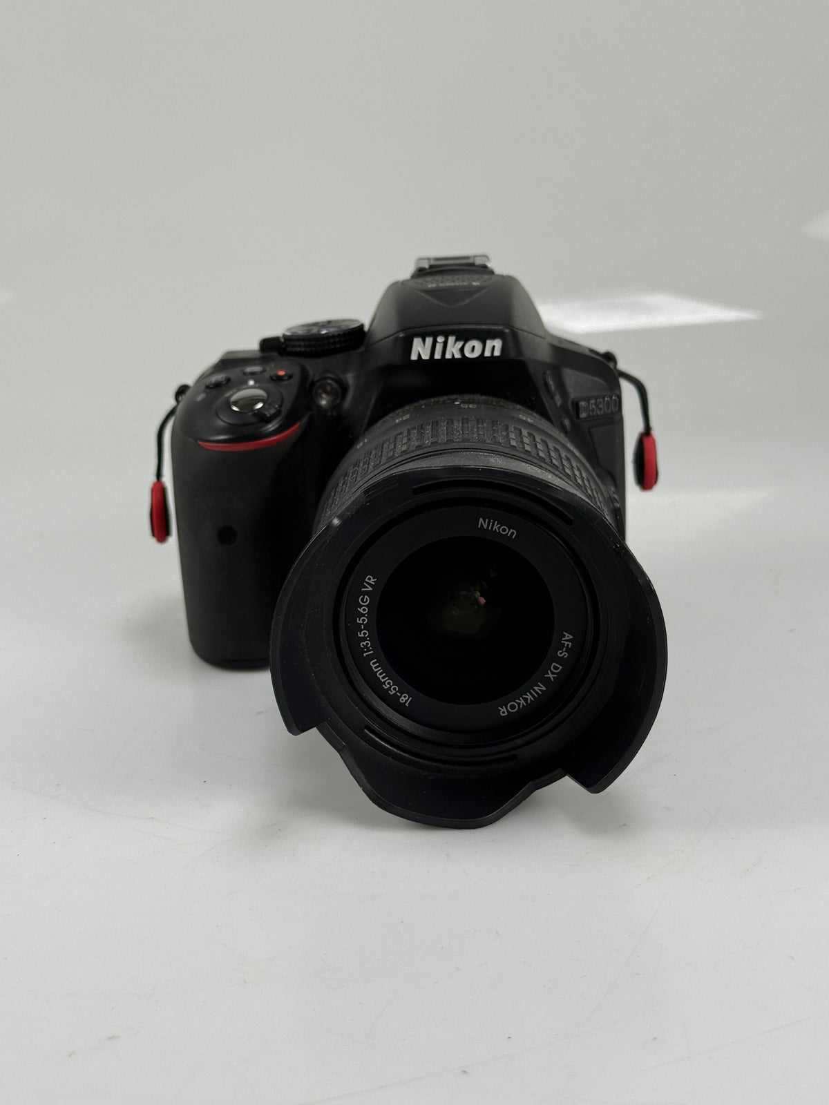 Nikon D5300 24.2MP DSLR Camera with 18-55mm VR Lens